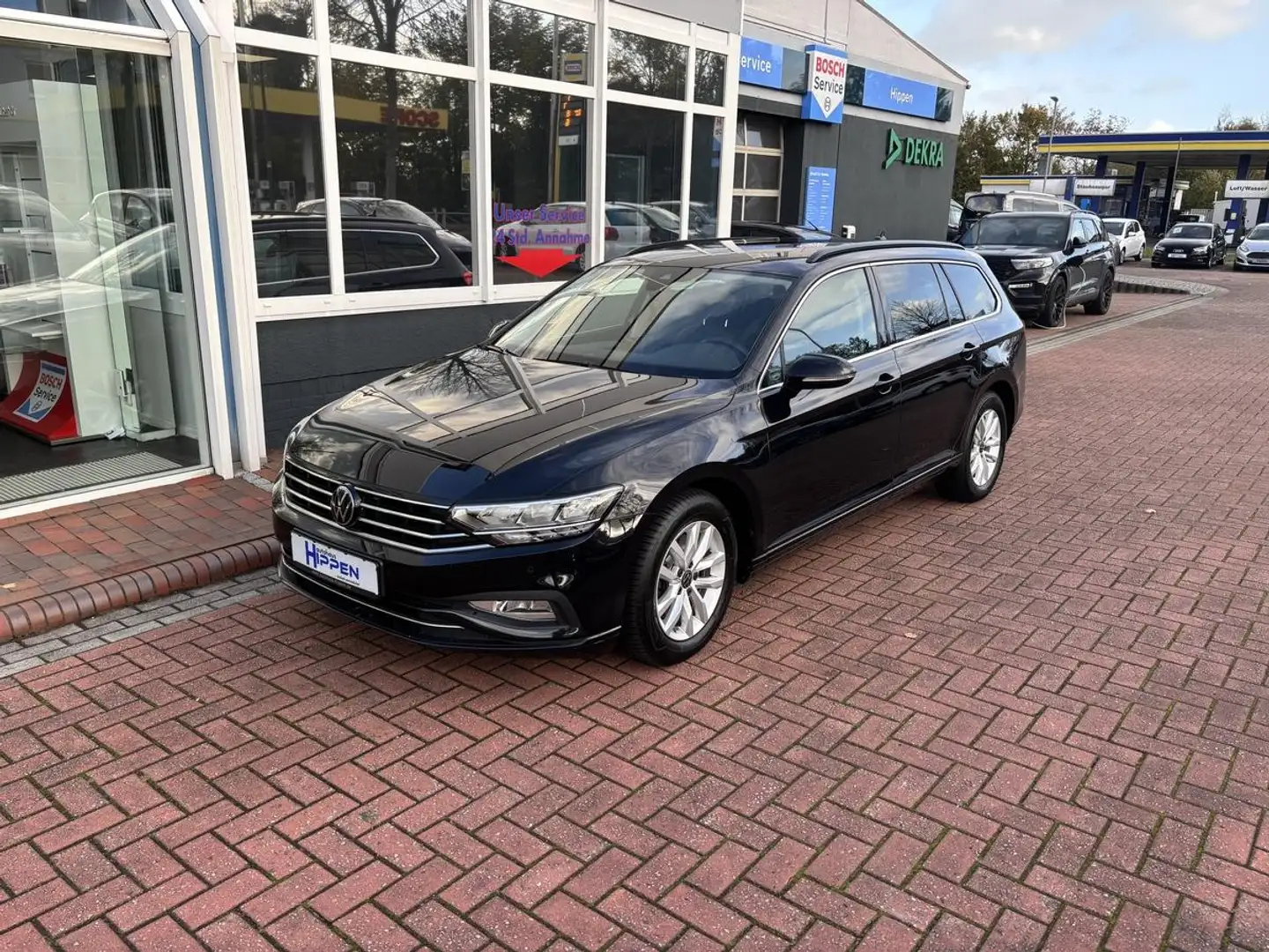Volkswagen Passat Variant 1.5 TSI DSG Business Schwarz - 1