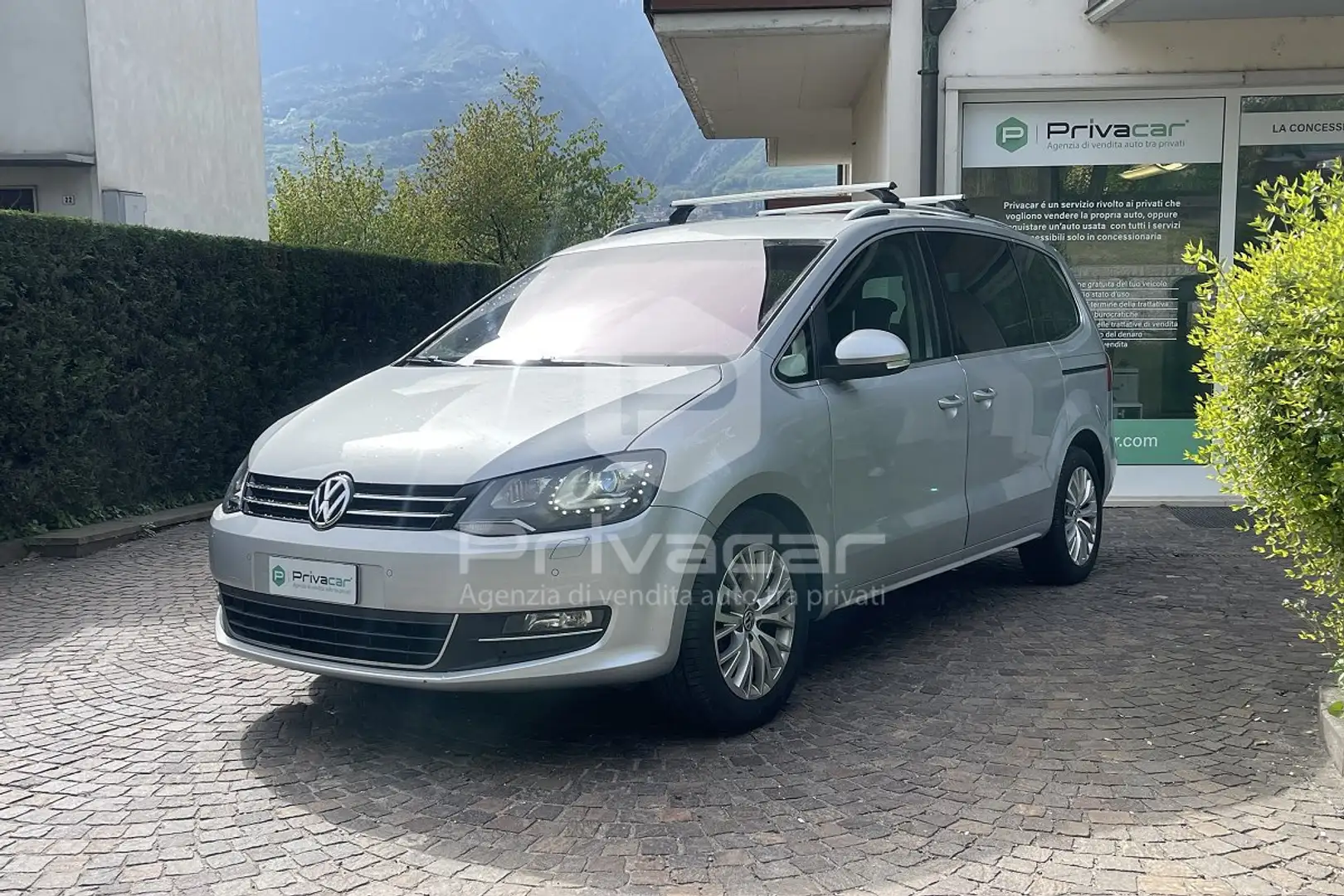 Volkswagen Sharan Sharan 2.0 TDI Comfortline BlueMotion Technology Srebrny - 1