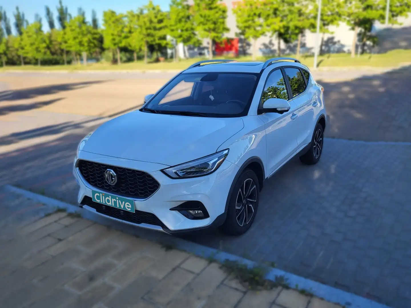 MG ZS 1.0T Luxury Blanco - 2