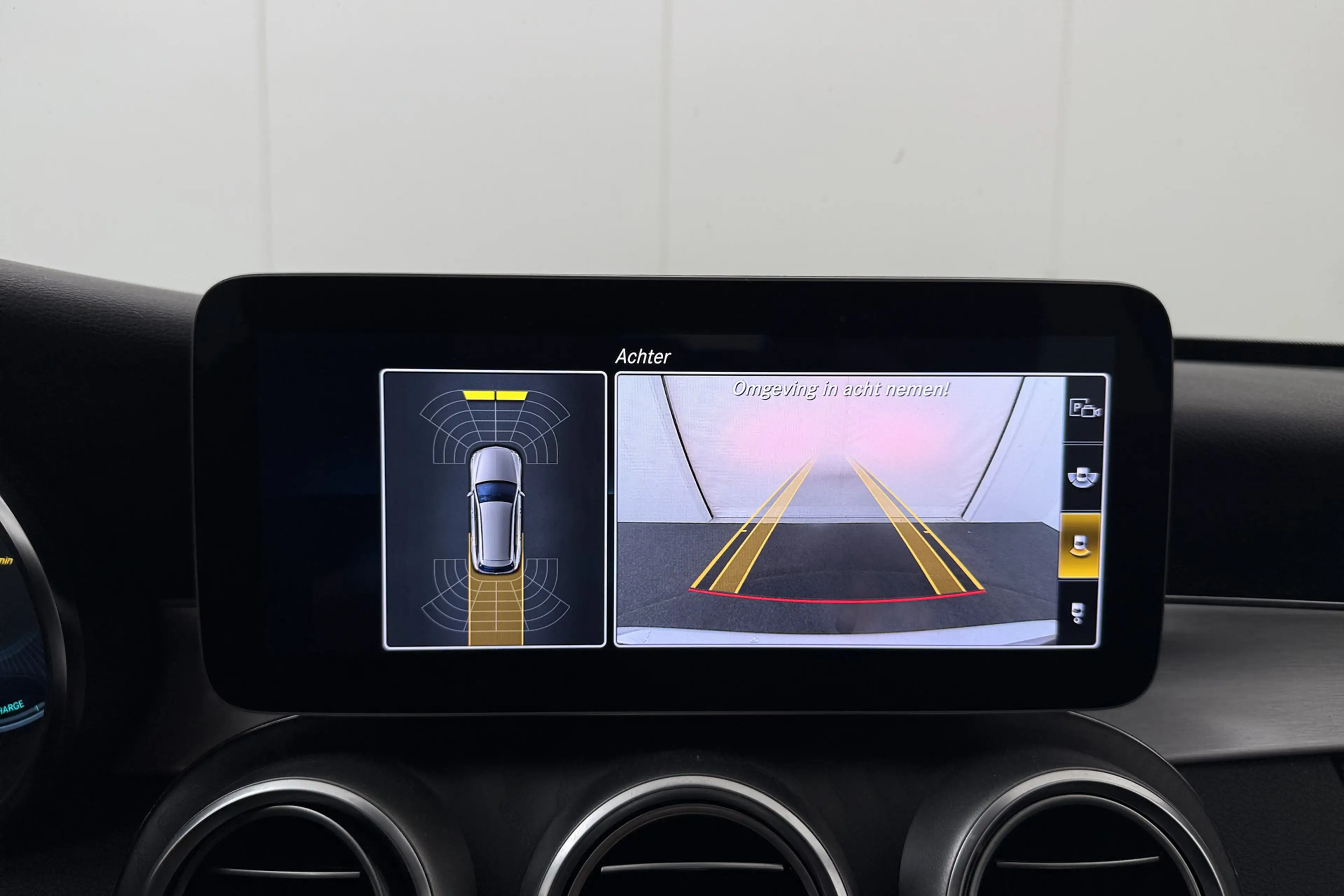Mercedes-Benz C 200 Estate Business Solution Plus Upgrade Edition Trek — photo 19