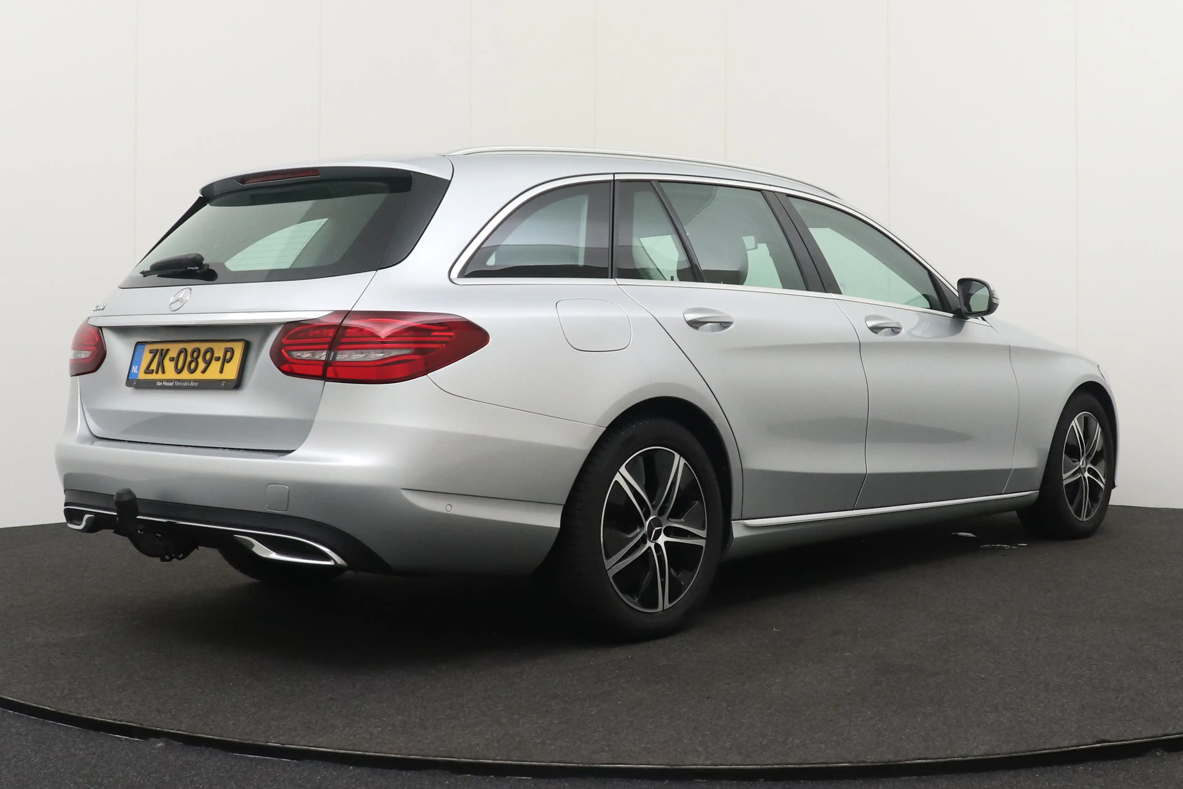Mercedes-Benz C 200 Estate Business Solution Plus Upgrade Edition Trek — photo 2