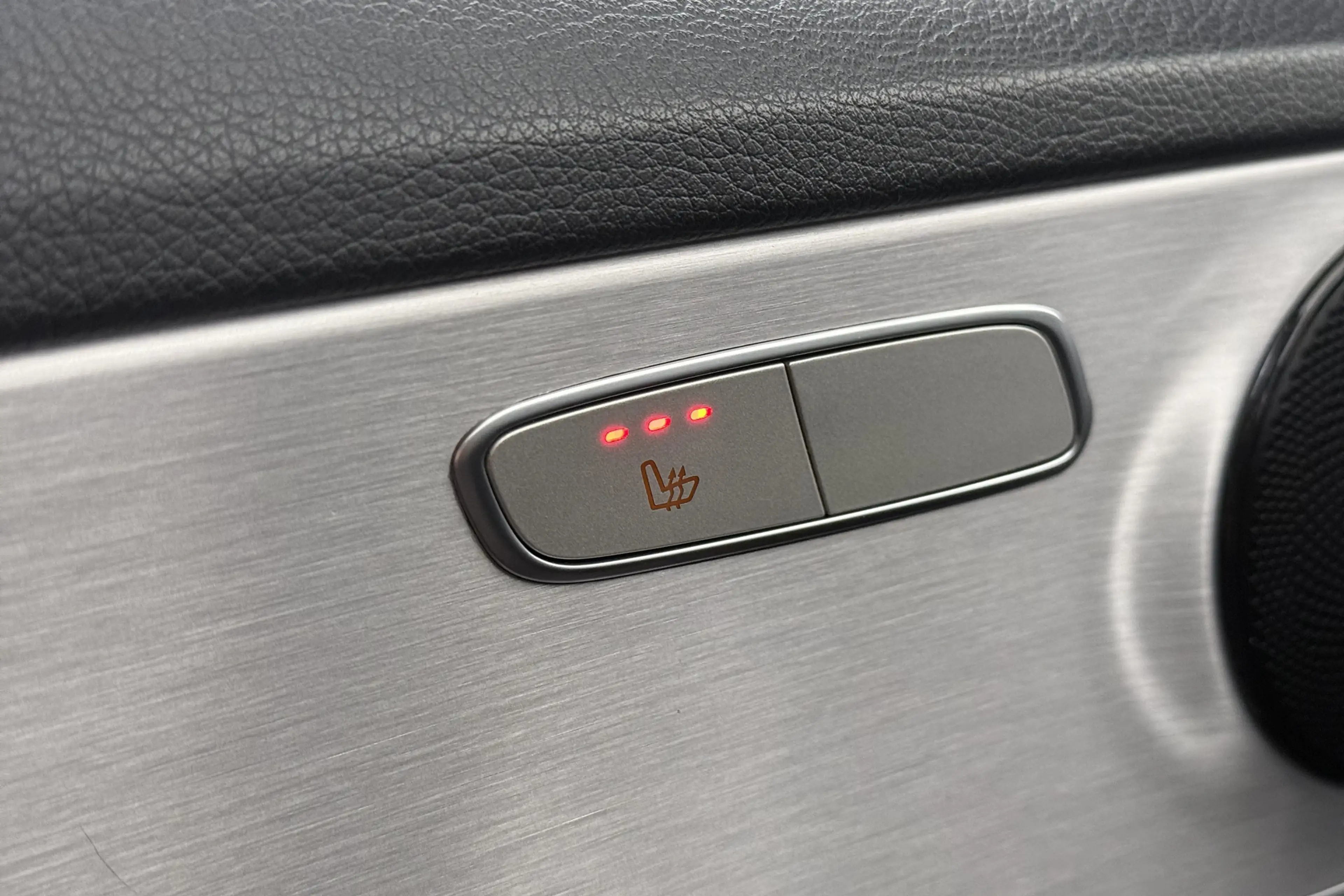 Mercedes-Benz C 200 Estate Business Solution Plus Upgrade Edition Trek — photo 22