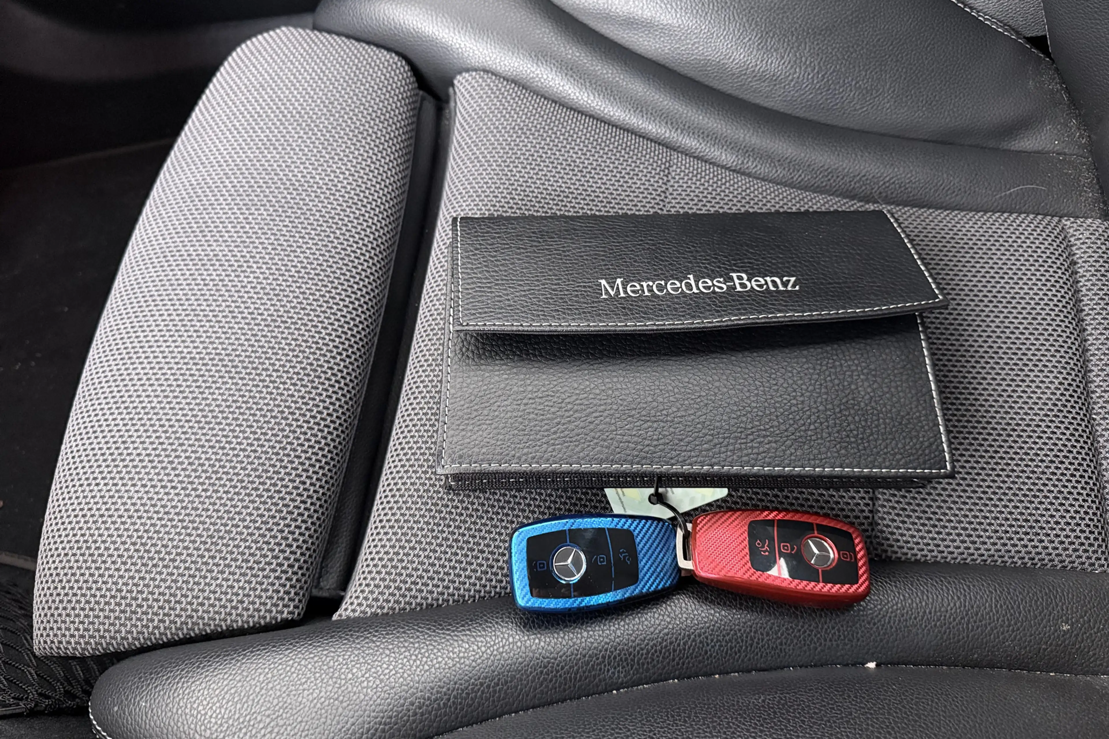 Mercedes-Benz C 200 Estate Business Solution Plus Upgrade Edition Trek — photo 30