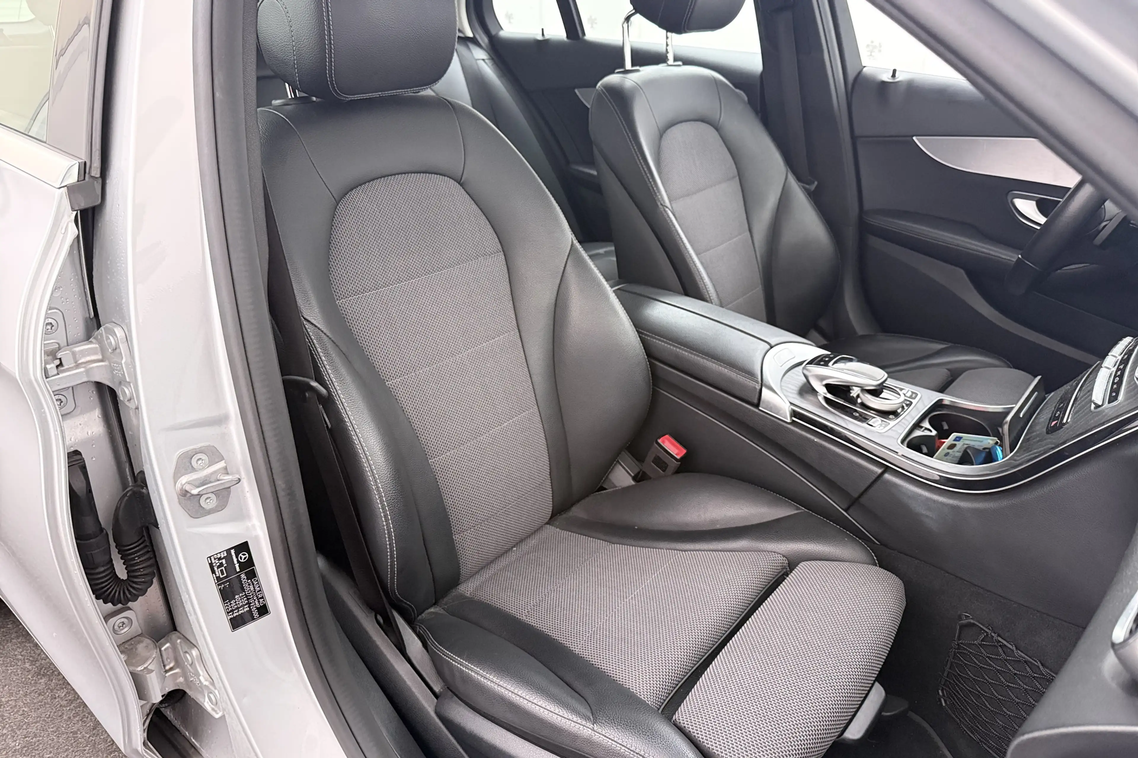 Mercedes-Benz C 200 Estate Business Solution Plus Upgrade Edition Trek — photo 15