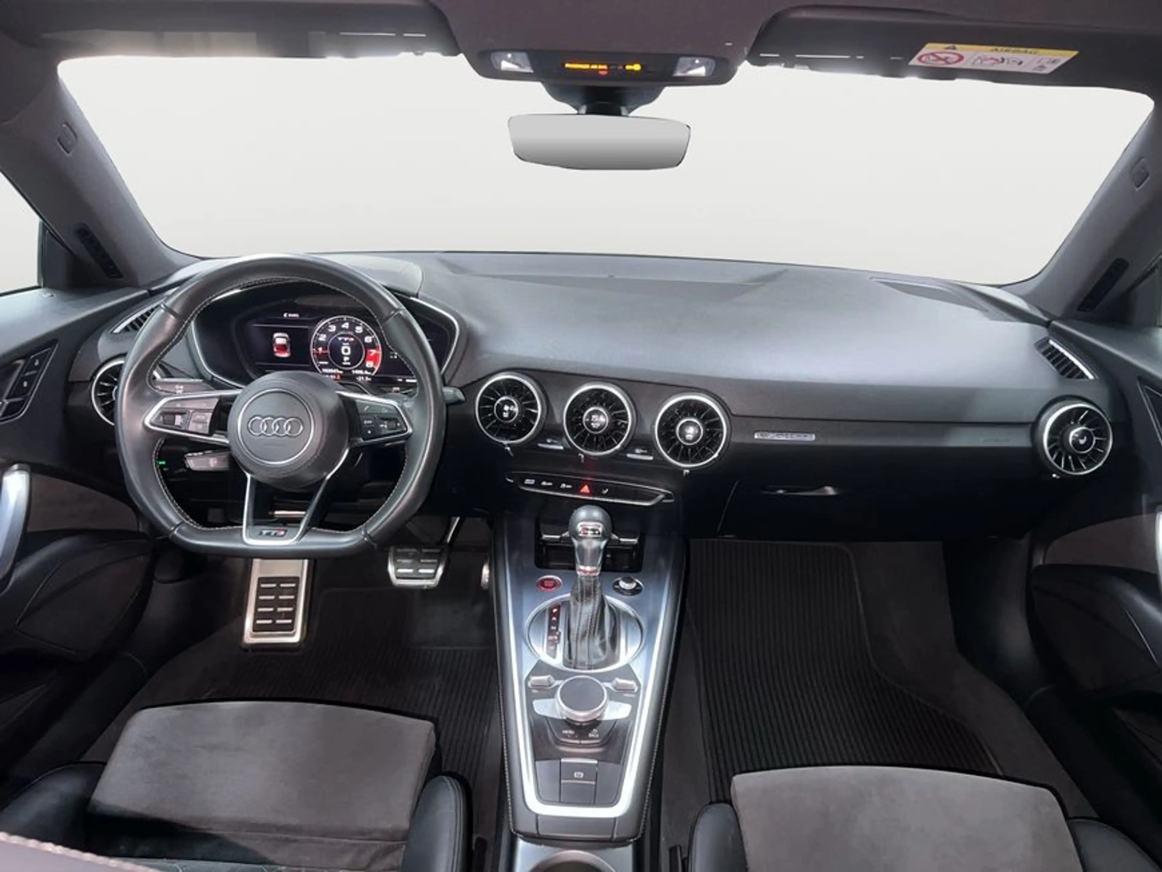 Audi TTS Coupe S tronic — photo 13