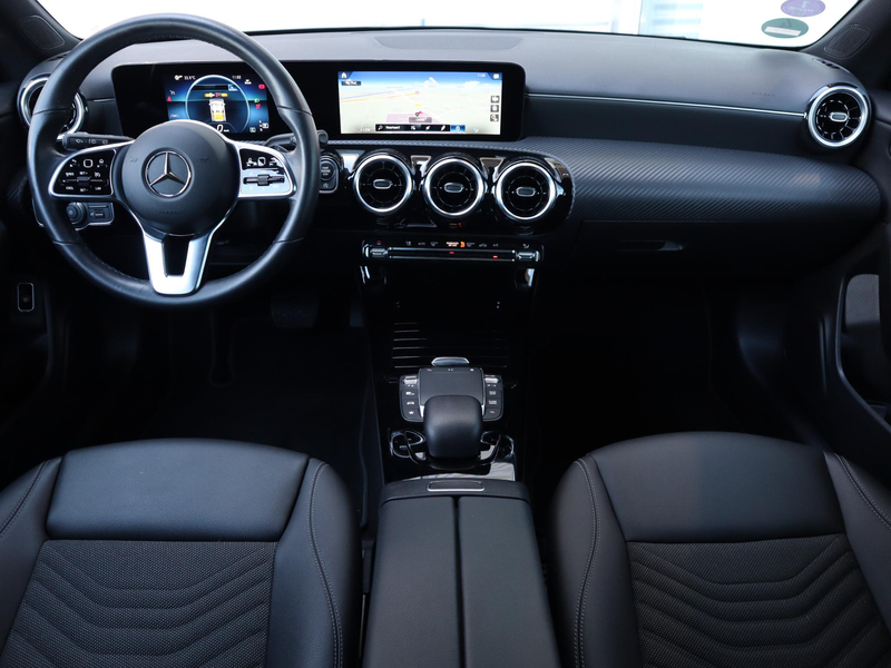 Mercedes-Benz CLA 180 Shooting Brake Business Line — photo 13