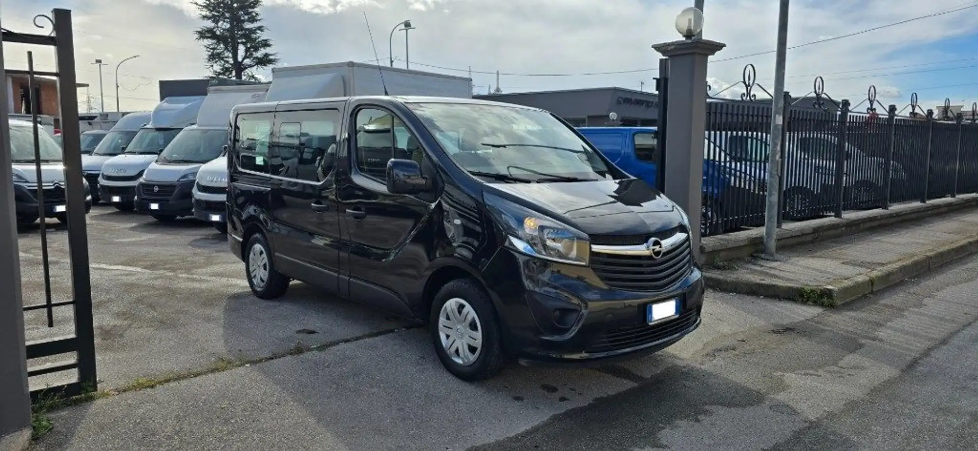 Opel Vivaro 27 1.6 CDTI 120CV S&S " 9 POSTI " Nero - 1