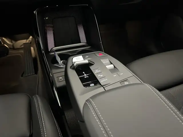 BMW X1 view 12