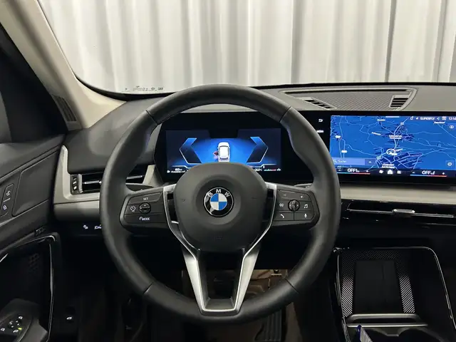 BMW X1 view 10