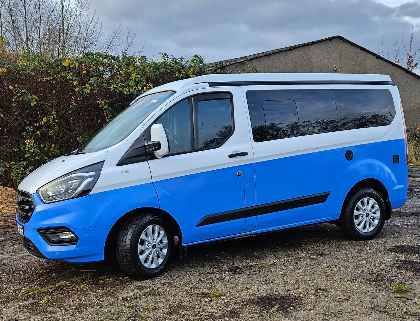 Ford Nugget Blau - 1