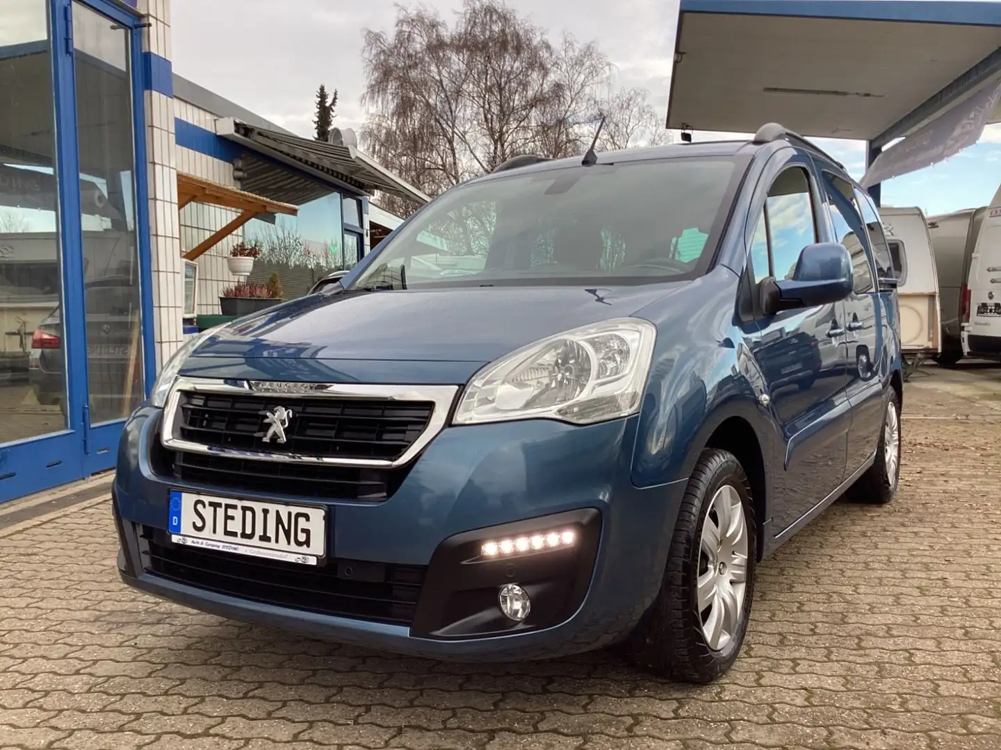 Peugeot Partner Tepee Allure-AHK-2xSchiebetür-Navi Kamer Blau - 1