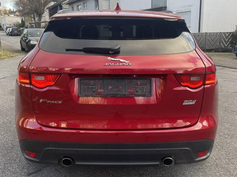 Jaguar F-Pace 30d R-Sport AWD — photo 3