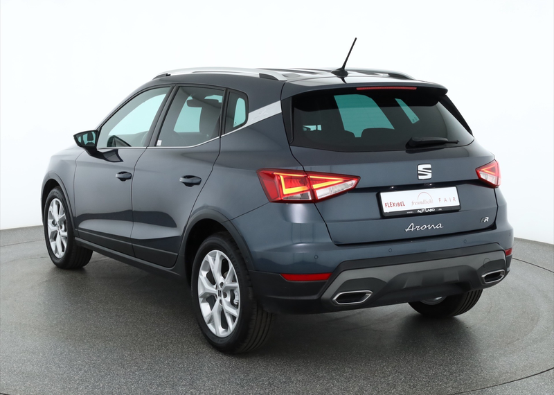 SEAT Arona 1.0 TSI LED Navi SHZ Kam ACC VC — photo 4
