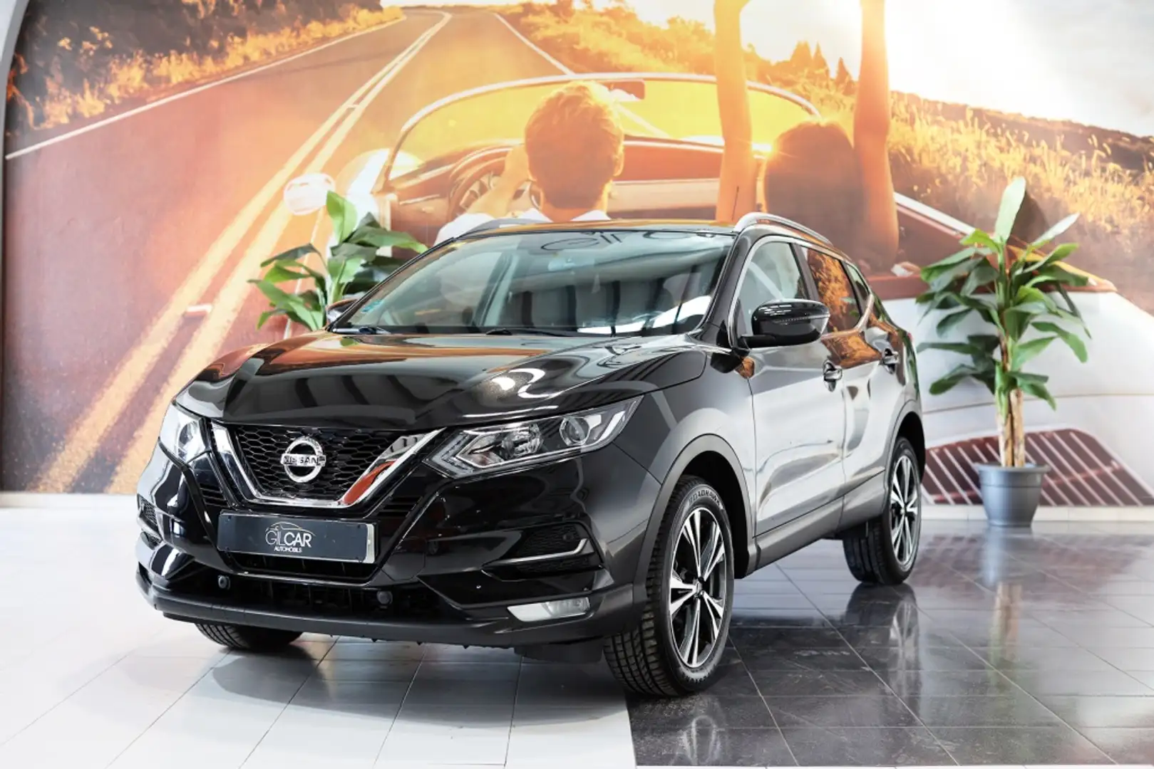 Nissan Qashqai 1.3 DIG-T Acenta 4x2 103kW Negro - 2