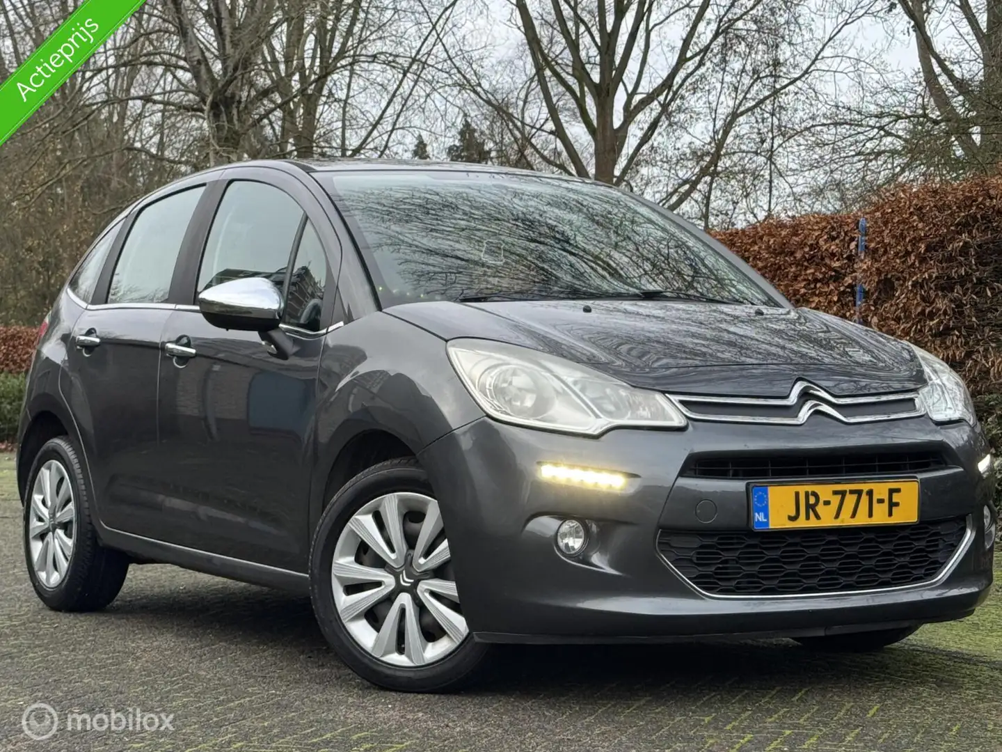 Citroen C3 1.0 VTi Collection/PDC/76DKM/2e EIG/APK Grau - 2