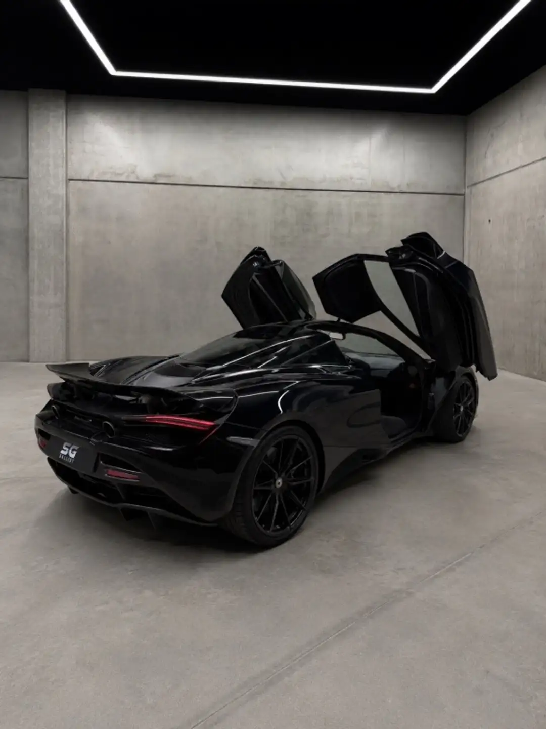 맥라렌 720S 720 2024 검정 사진 6