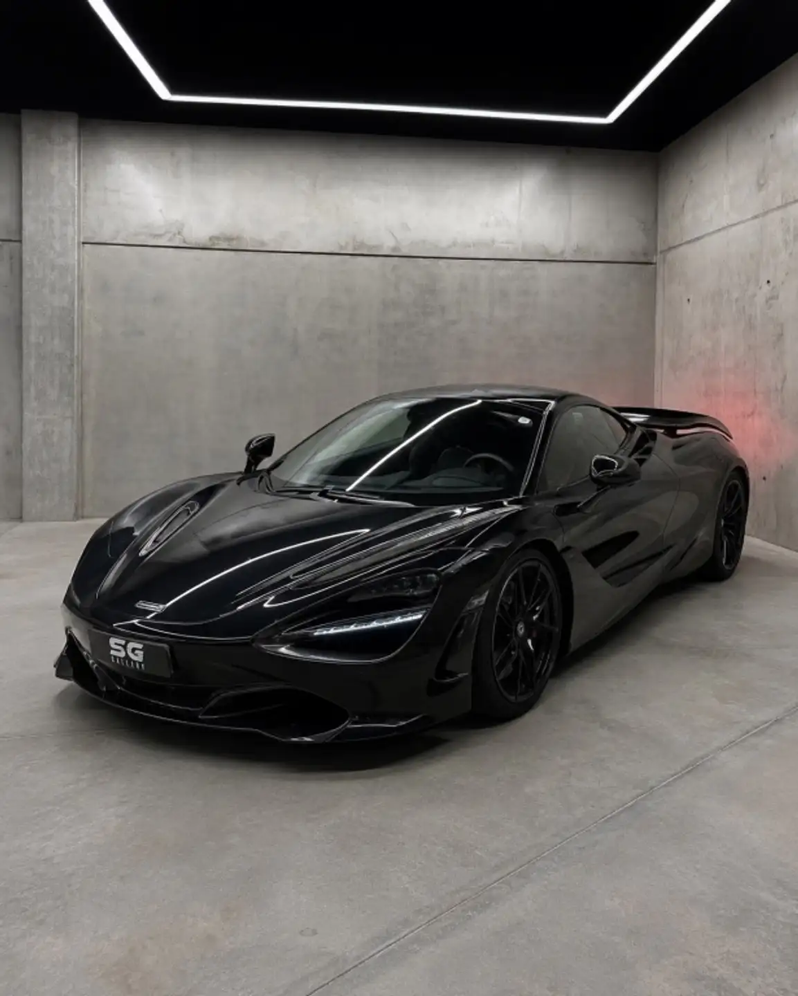 맥라렌 720S 720 2024 검정 사진 4