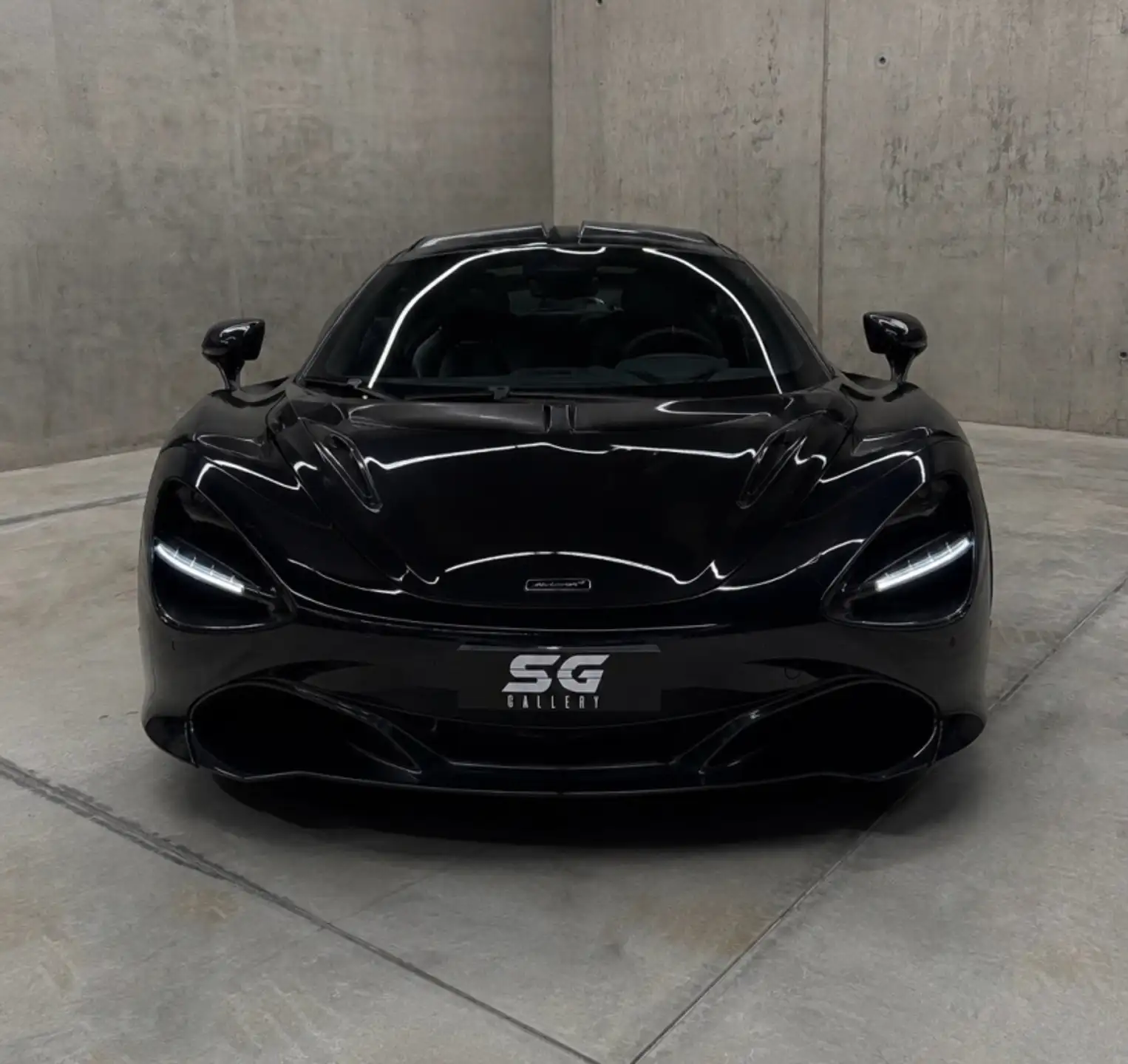 맥라렌 720S 720 2024 검정 사진 3