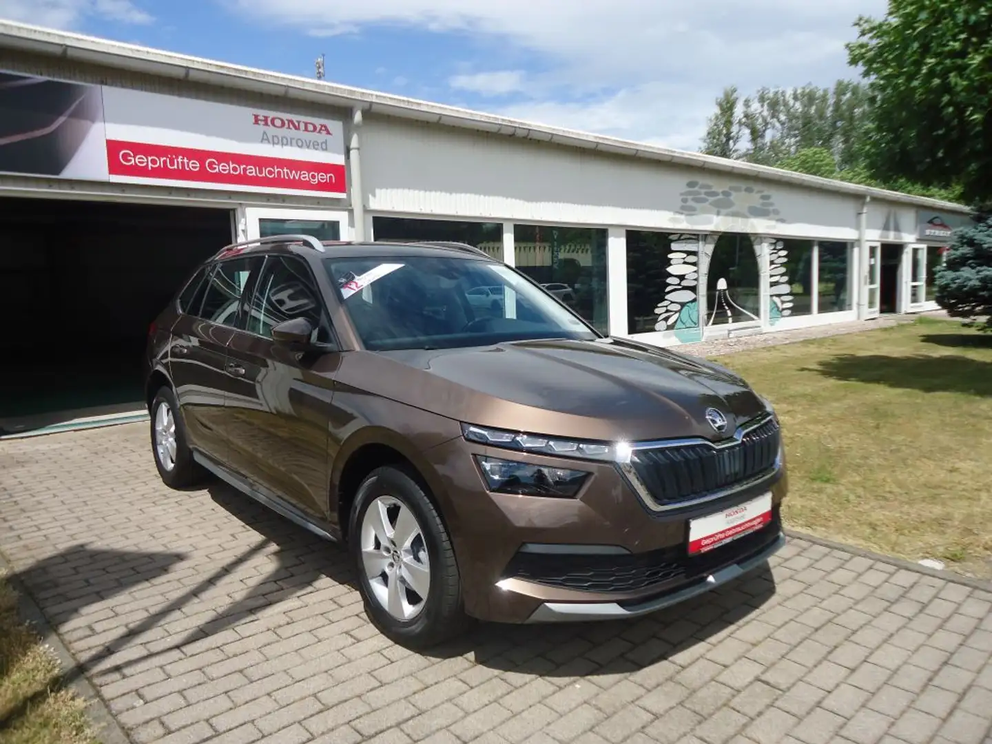 Skoda Kamiq 1.5 TSI DSG Style AHK schwenkbar*Sitzheizung*EPS.. Braun - 2