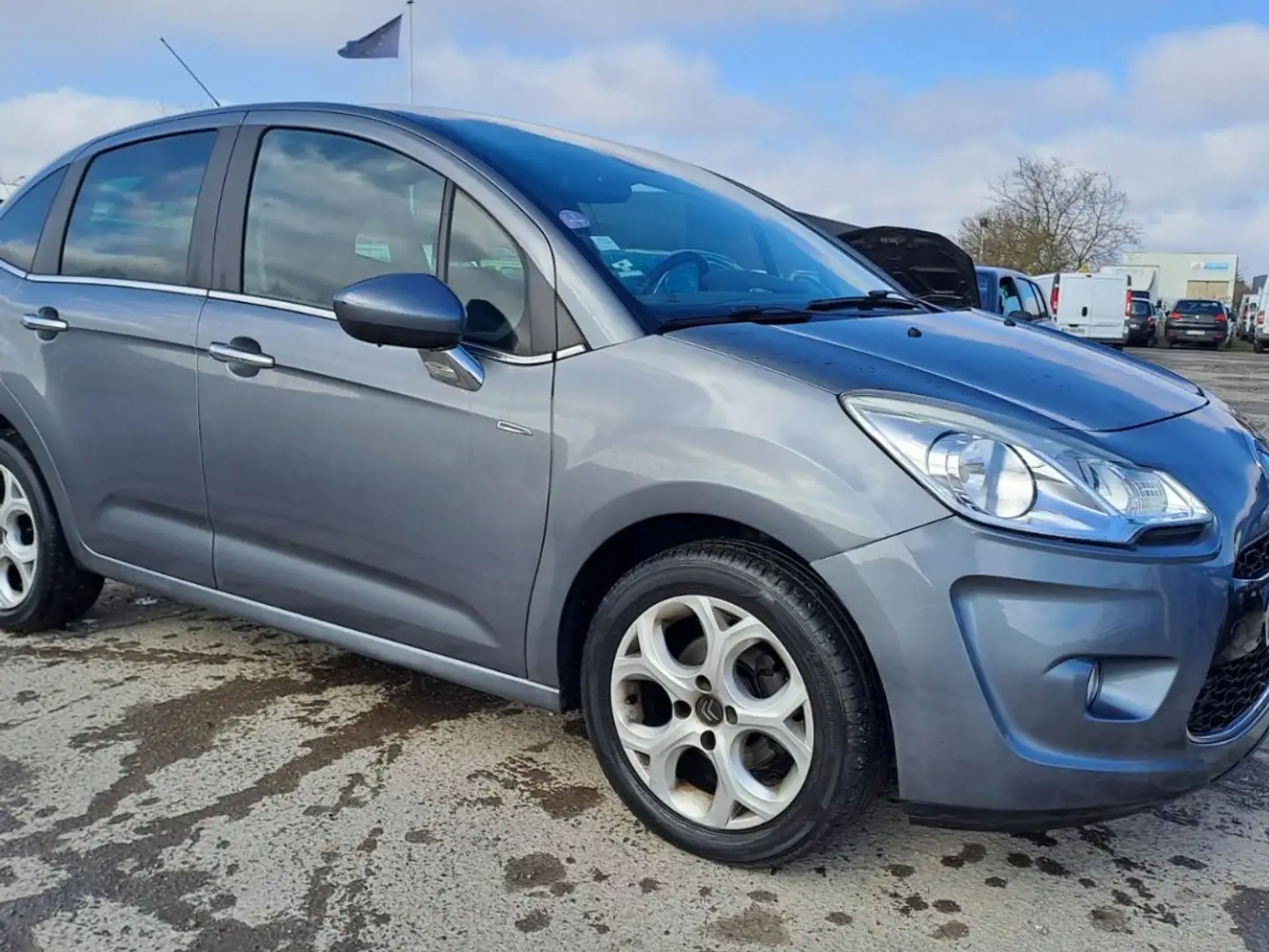 Citroen C3 II 1.4 VTi Airdream 95 cv EXCLUSIVE Grigio - 2