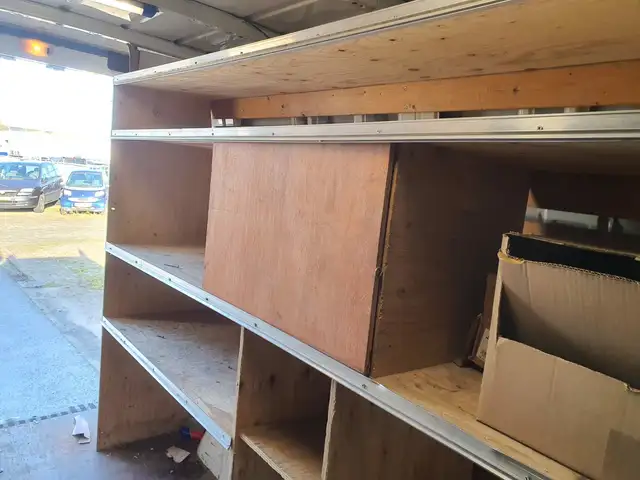 Volkswagen Crafter view 14