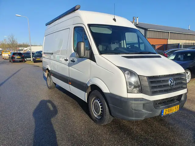 Volkswagen Crafter view 2