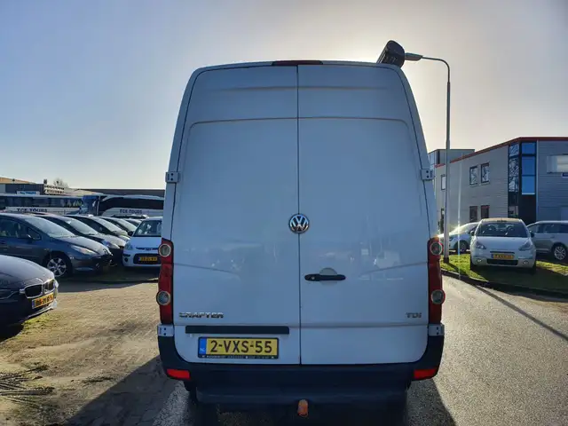 Volkswagen Crafter view 5