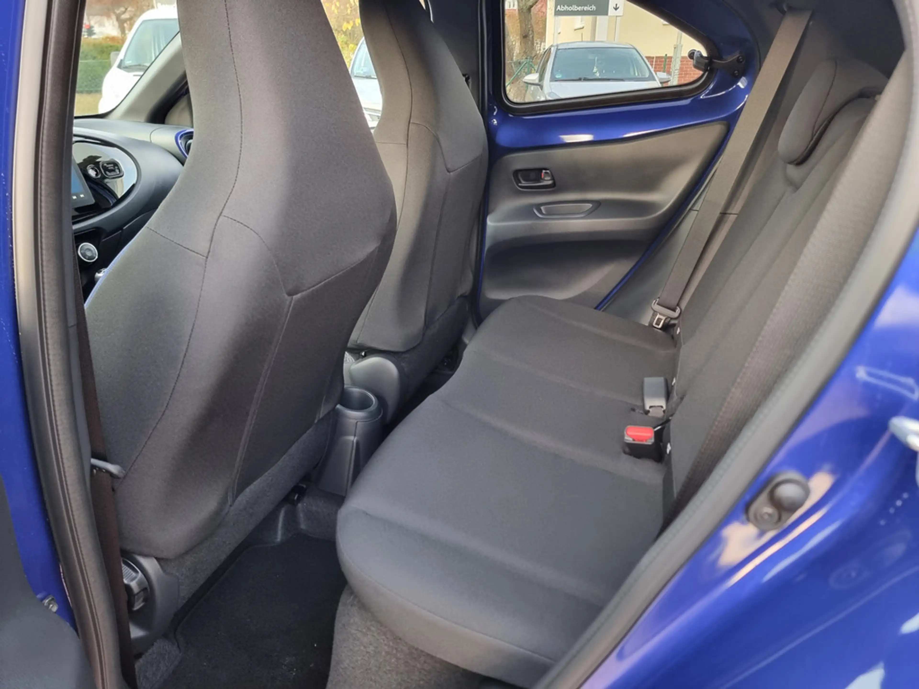 Toyota Aygo X 1.0 Teamplayer — photo 13