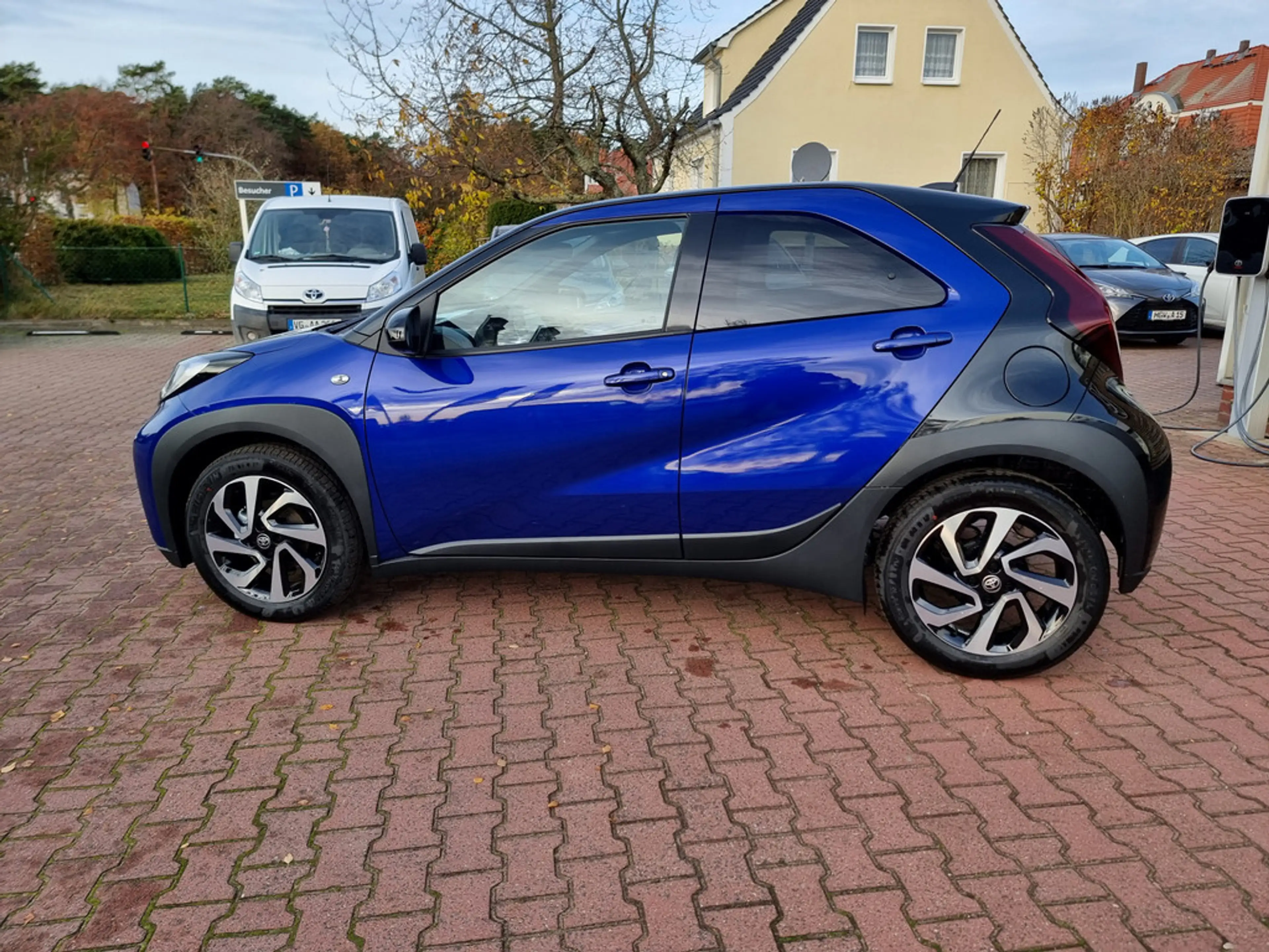 Toyota Aygo X 1.0 Teamplayer — photo 3