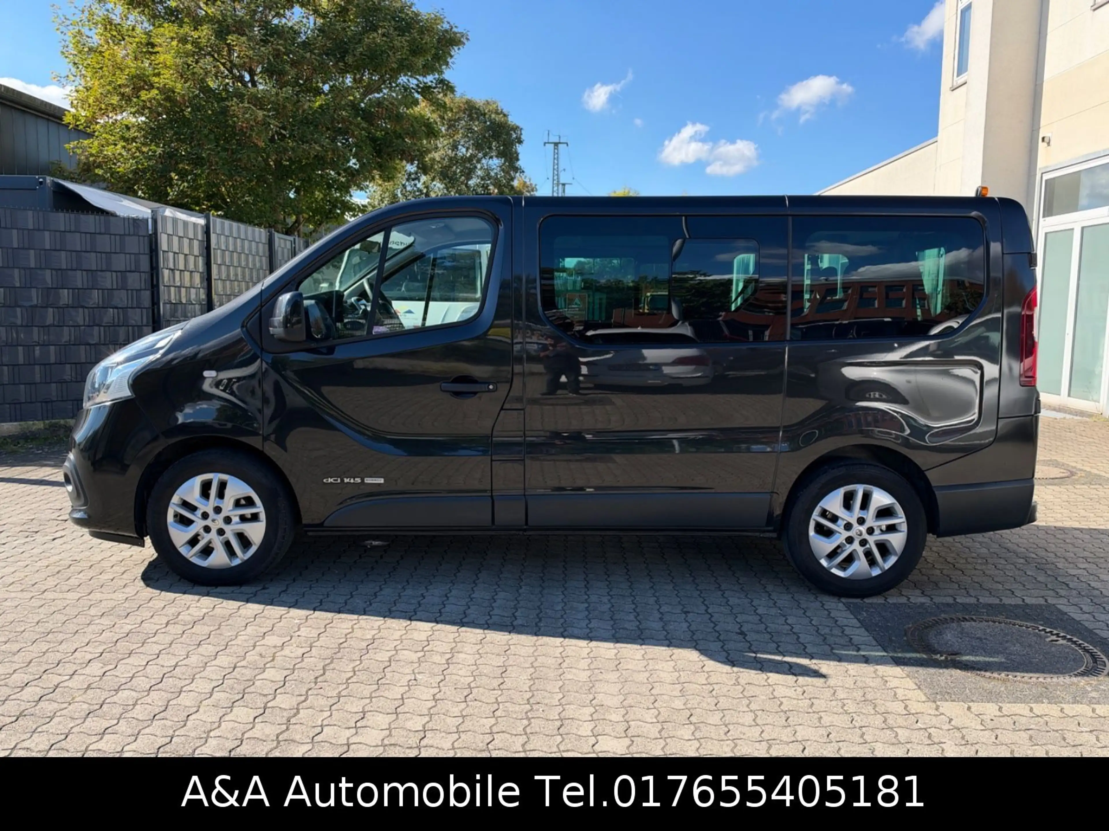 Renault Trafic Combi L1H1 Expression 9Sitzer Klima 145PS — photo 9