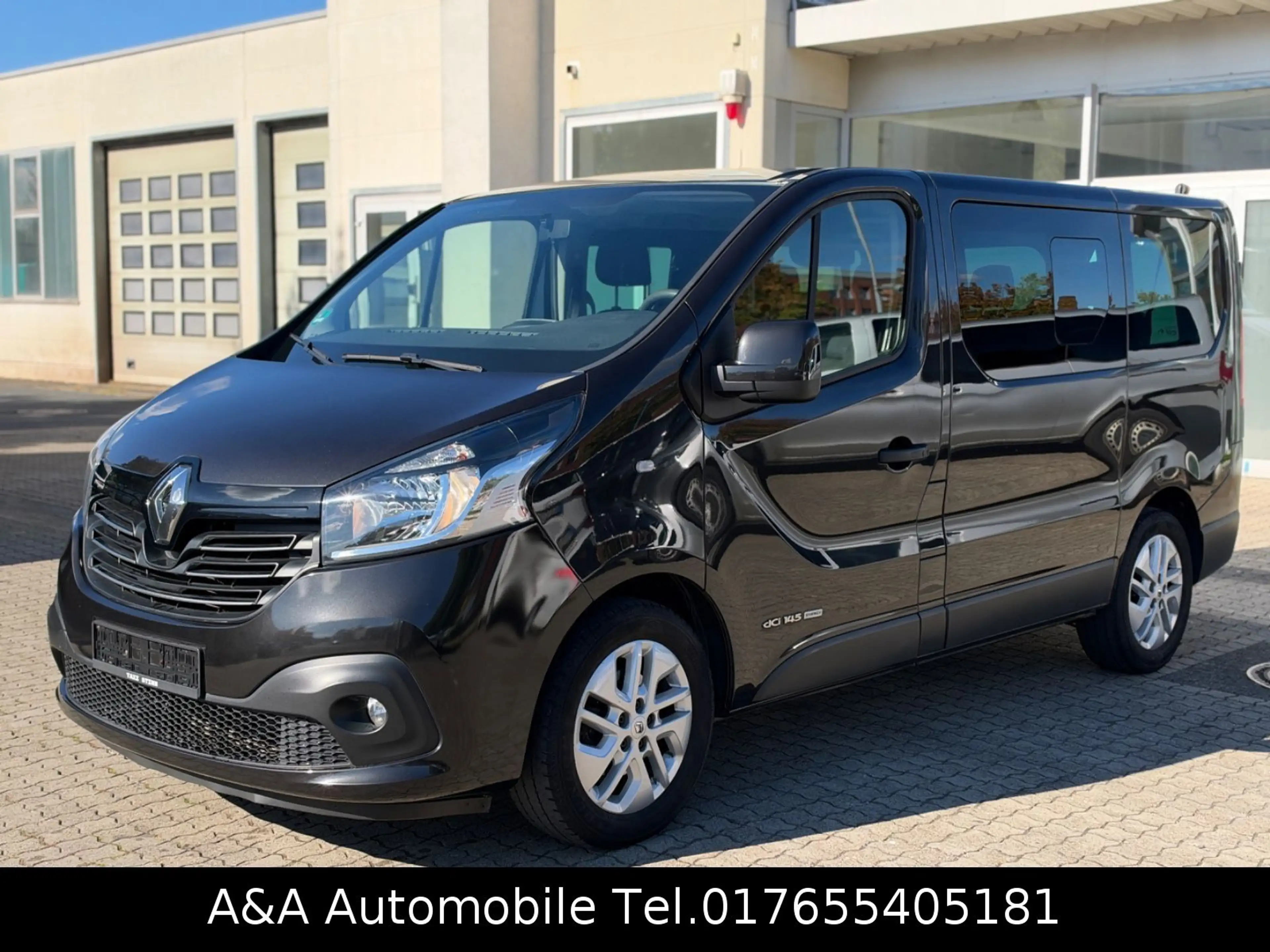 Renault Trafic Combi L1H1 Expression 9Sitzer Klima 145PS