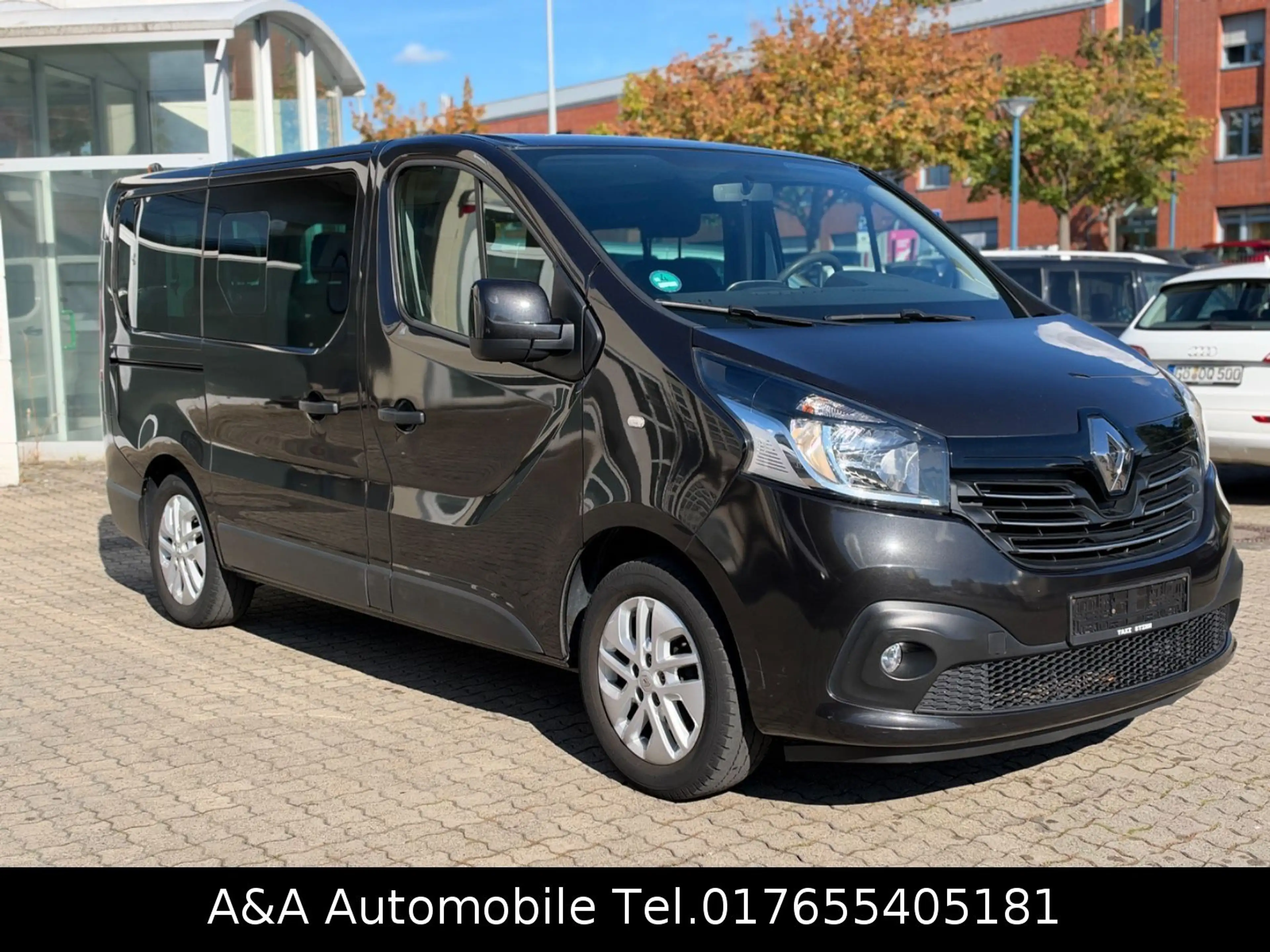 Renault Trafic Combi L1H1 Expression 9Sitzer Klima 145PS — photo 4