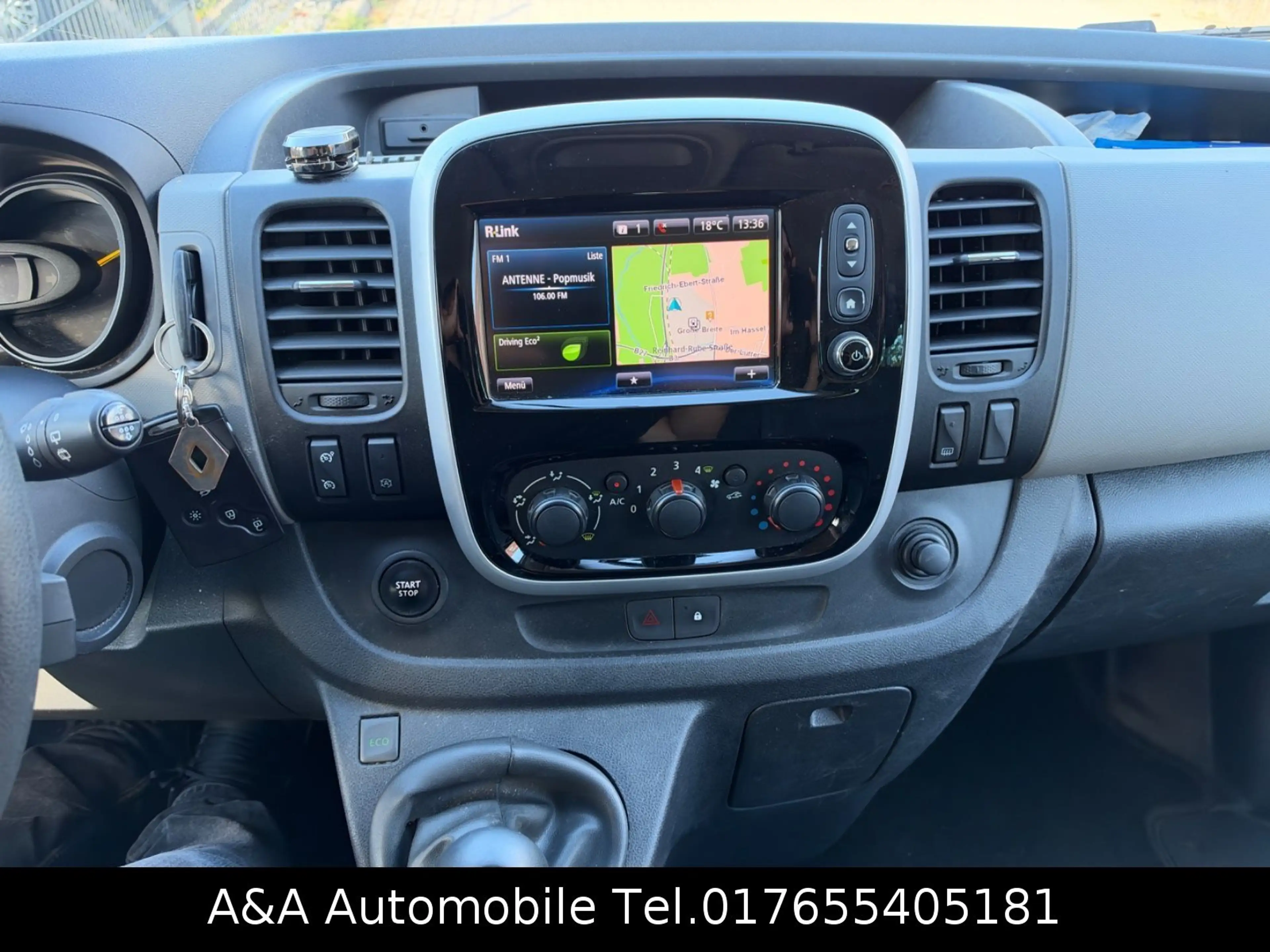 Renault Trafic Combi L1H1 Expression 9Sitzer Klima 145PS — photo 15