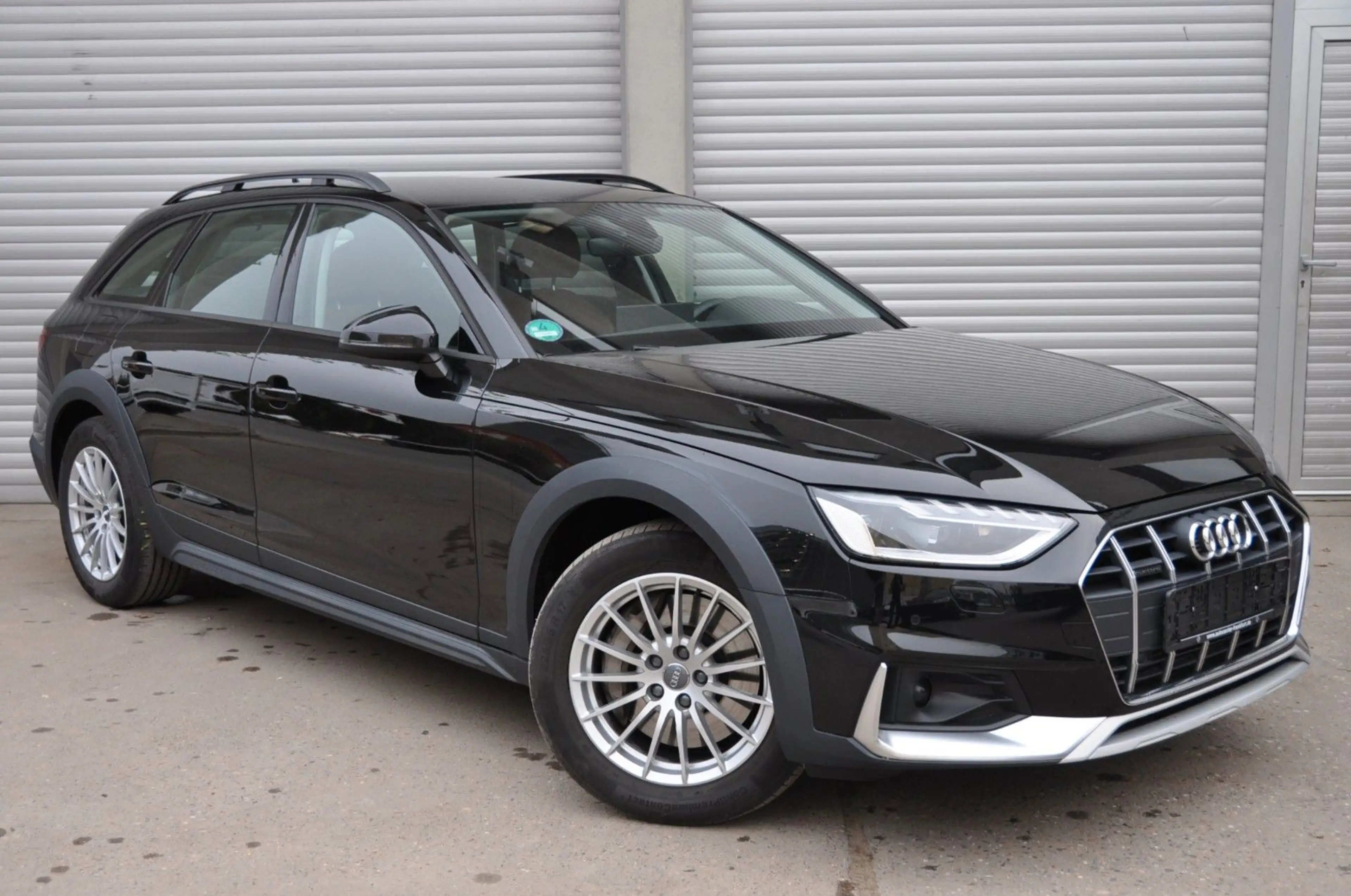 Audi A4 allroad quattro 50 TDI LED*LEDER* — photo 3