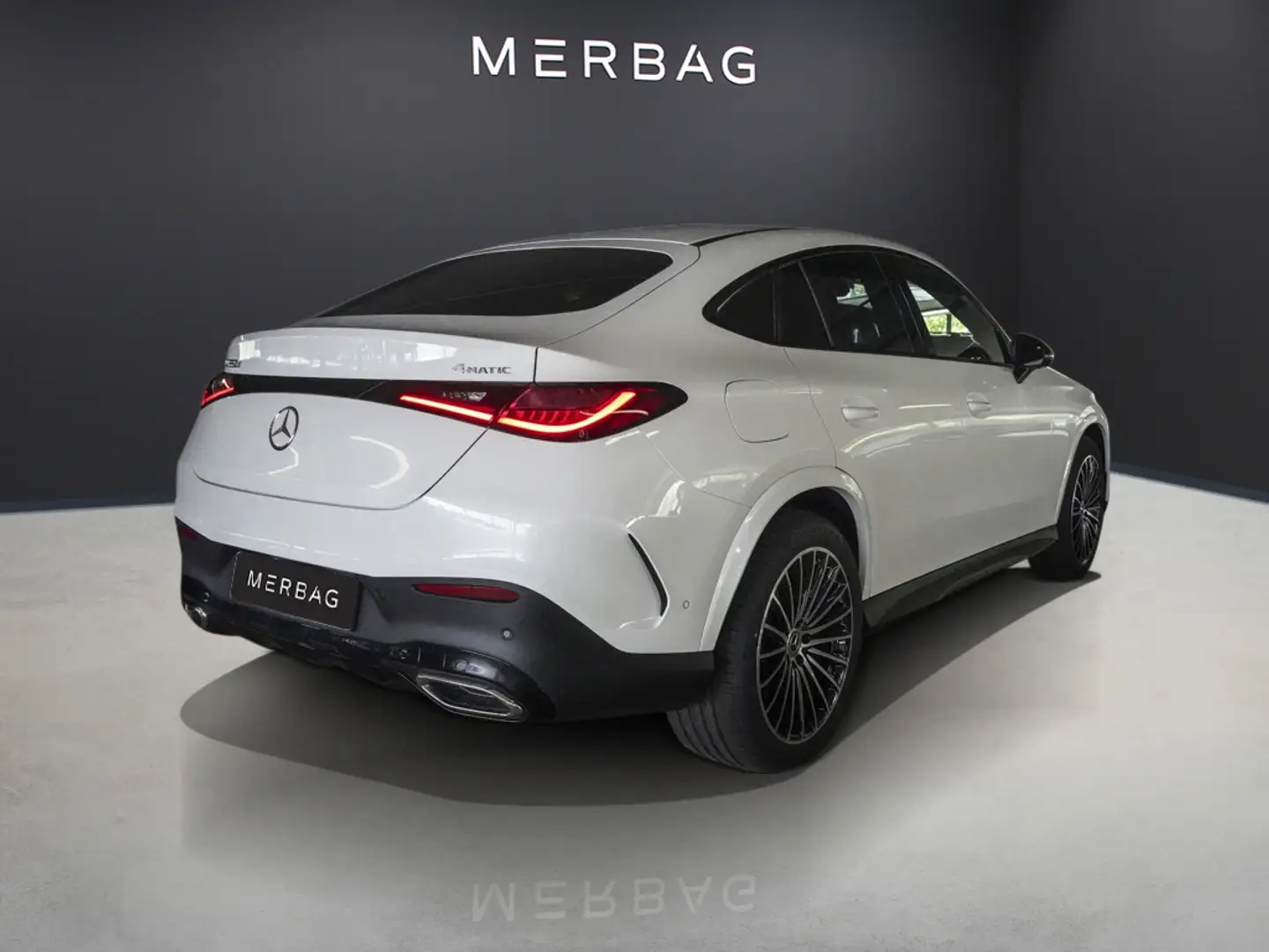 Mercedes-Benz GLC 220 d-COUPÈ-AMG-NIGHT-PANO-AHK-UVP 78.000,- Blanc - 2