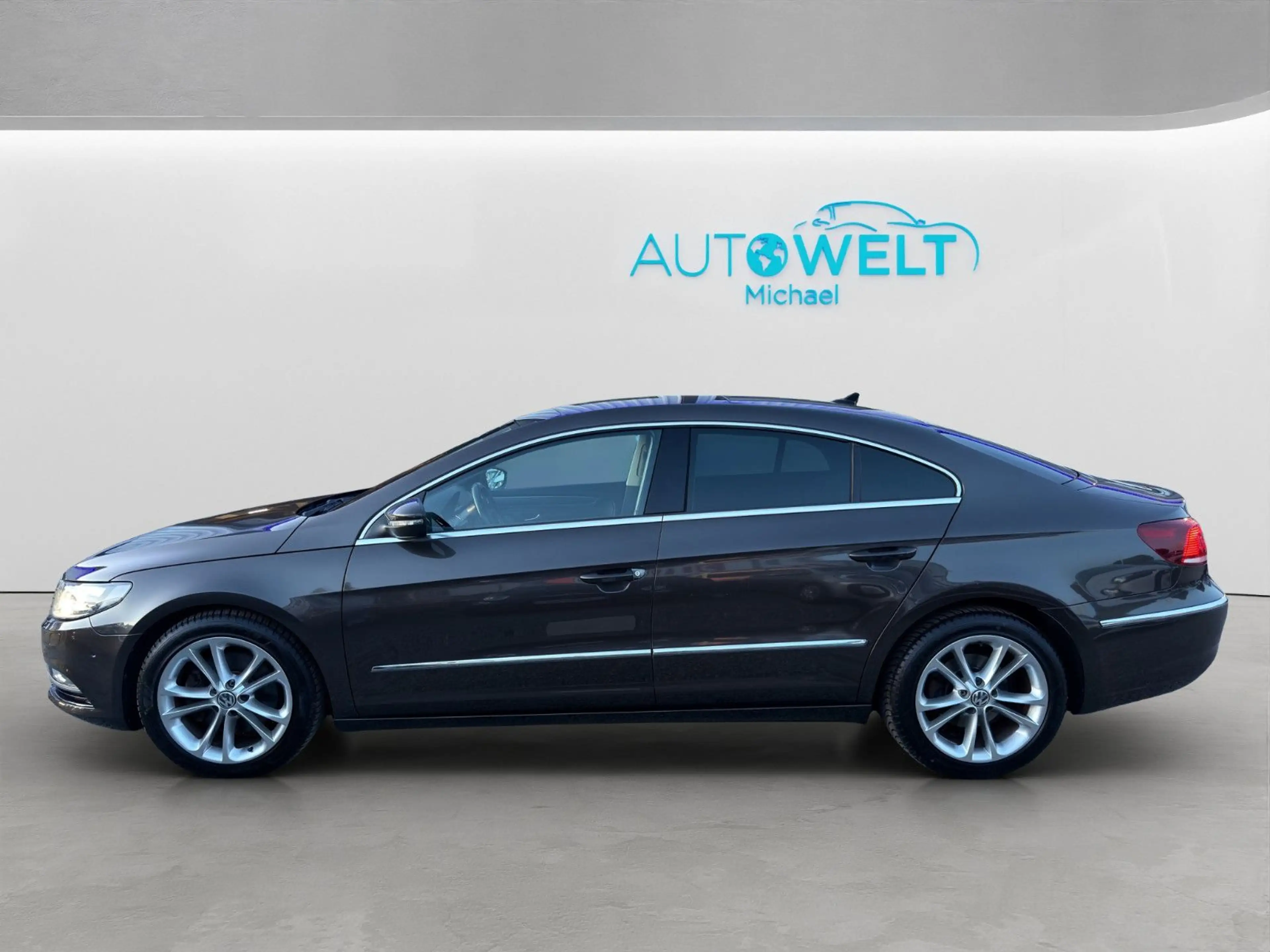 Volkswagen CC 2.0 TDI KLIMAAUT SITZH LEDER NAV Zahnr. NEU!! — photo 8