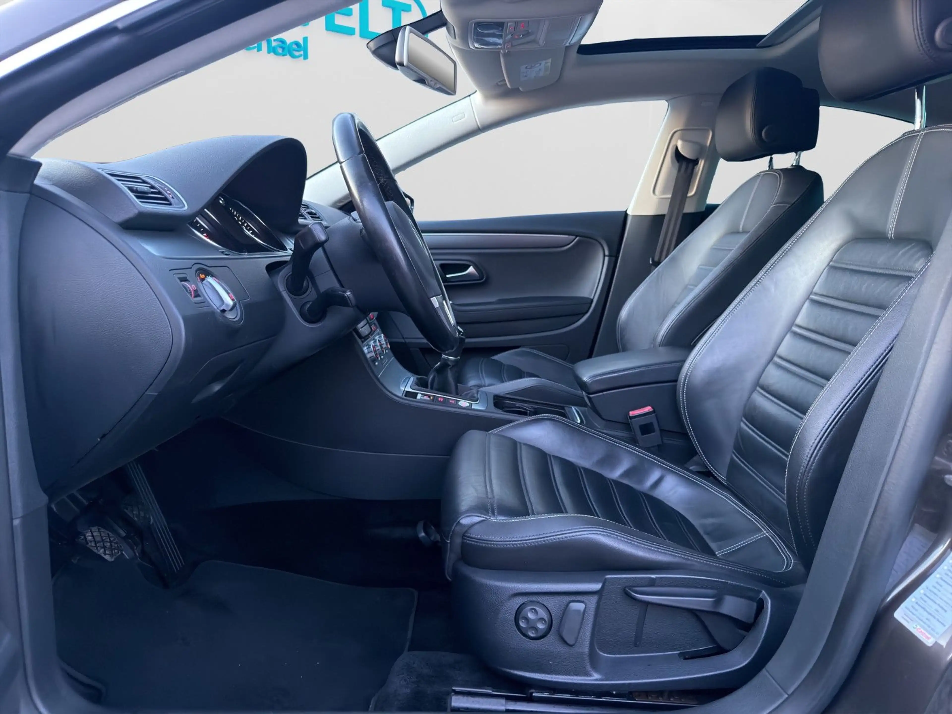 Volkswagen CC 2.0 TDI KLIMAAUT SITZH LEDER NAV Zahnr. NEU!! — photo 12