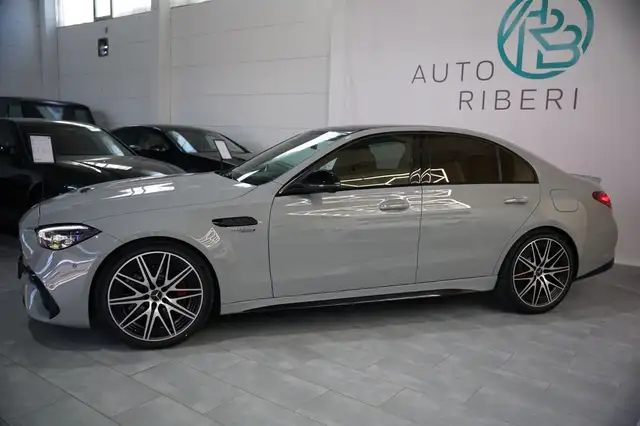 Mercedes-Benz C-Class view 13