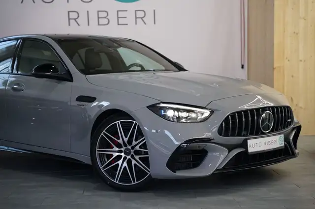 Mercedes-Benz C-Class view 2
