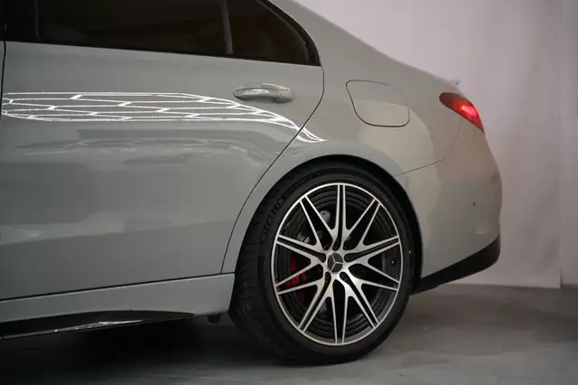 Mercedes-Benz C-Class view 14