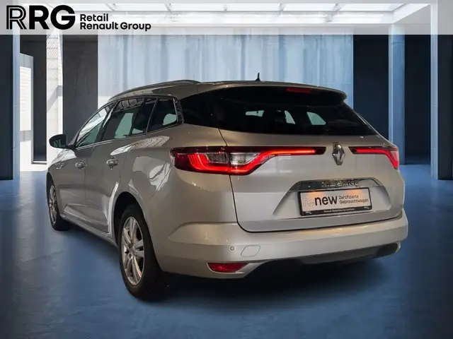 Renault Megane view 4