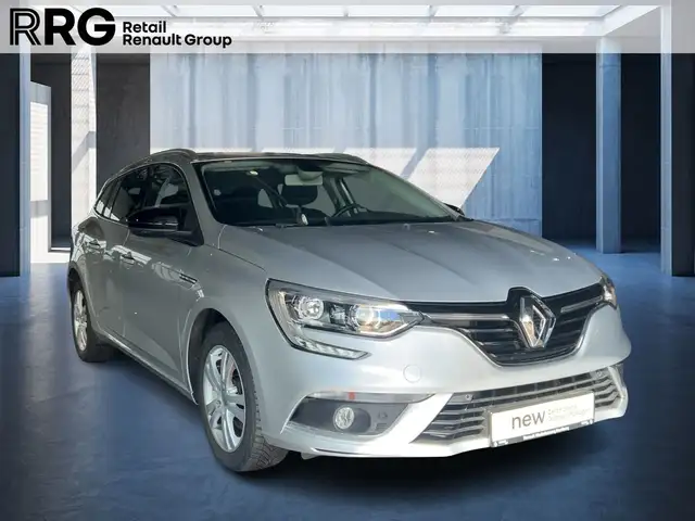 Renault Megane view 7