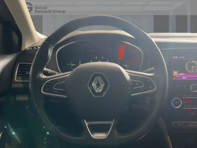 Renault Megane view 11