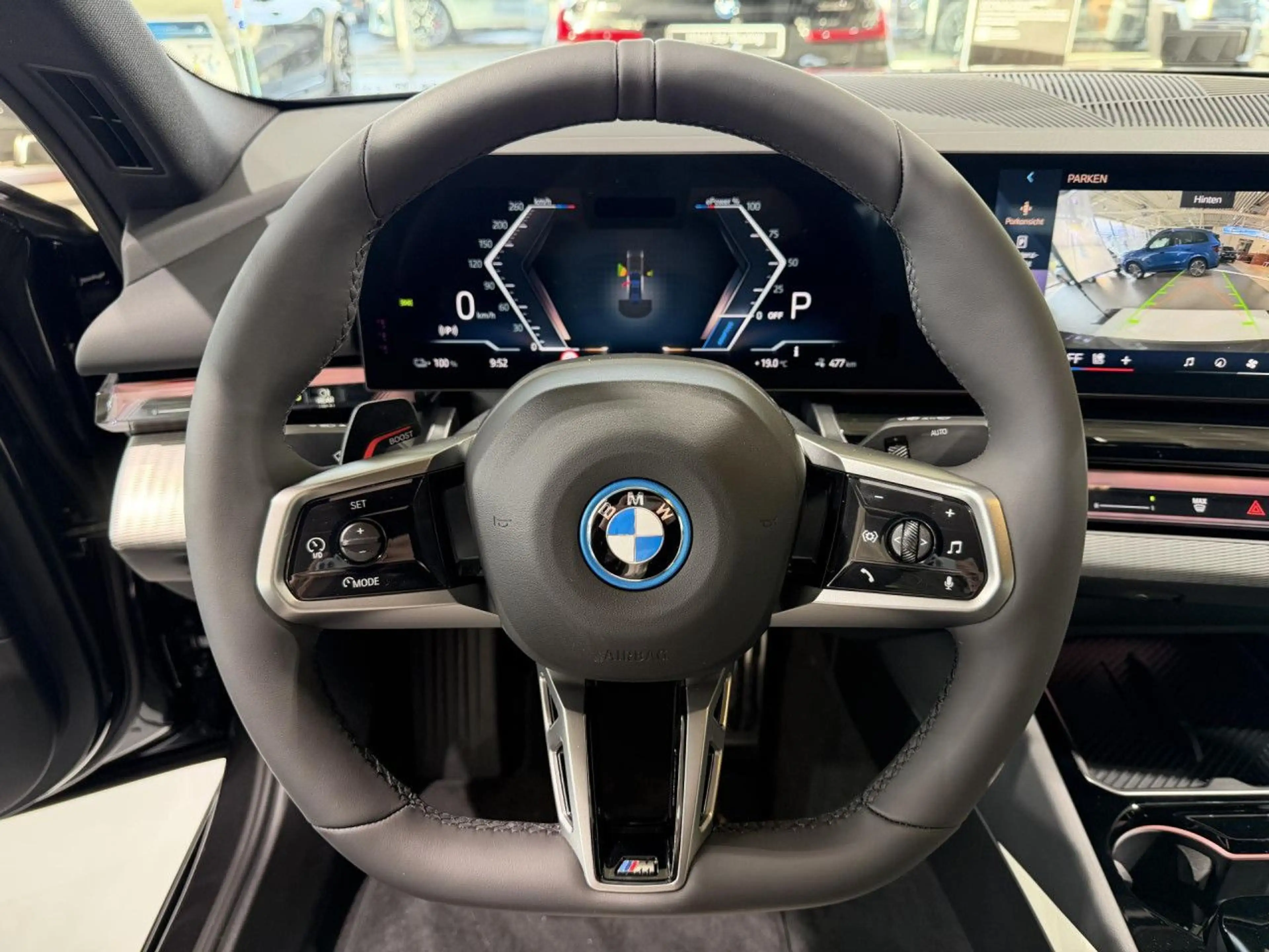 BMW i5 x40 M Sport Pro IntAktL.ACC HUD Lenkradh.AHK — photo 12