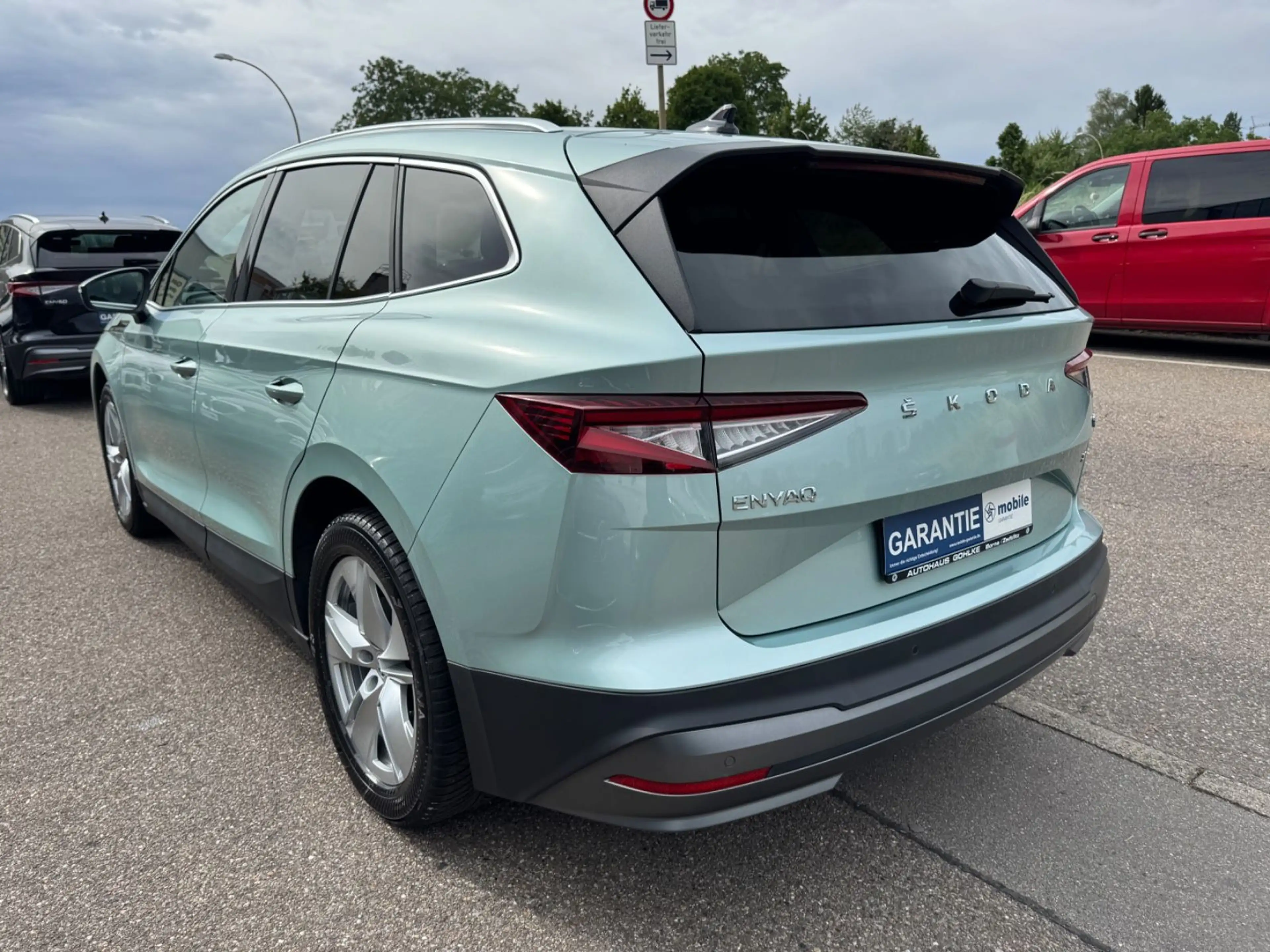 Skoda Enyaq iV 80x 4x4 Suite Navi LED 360° Wärmepumpe — photo 4