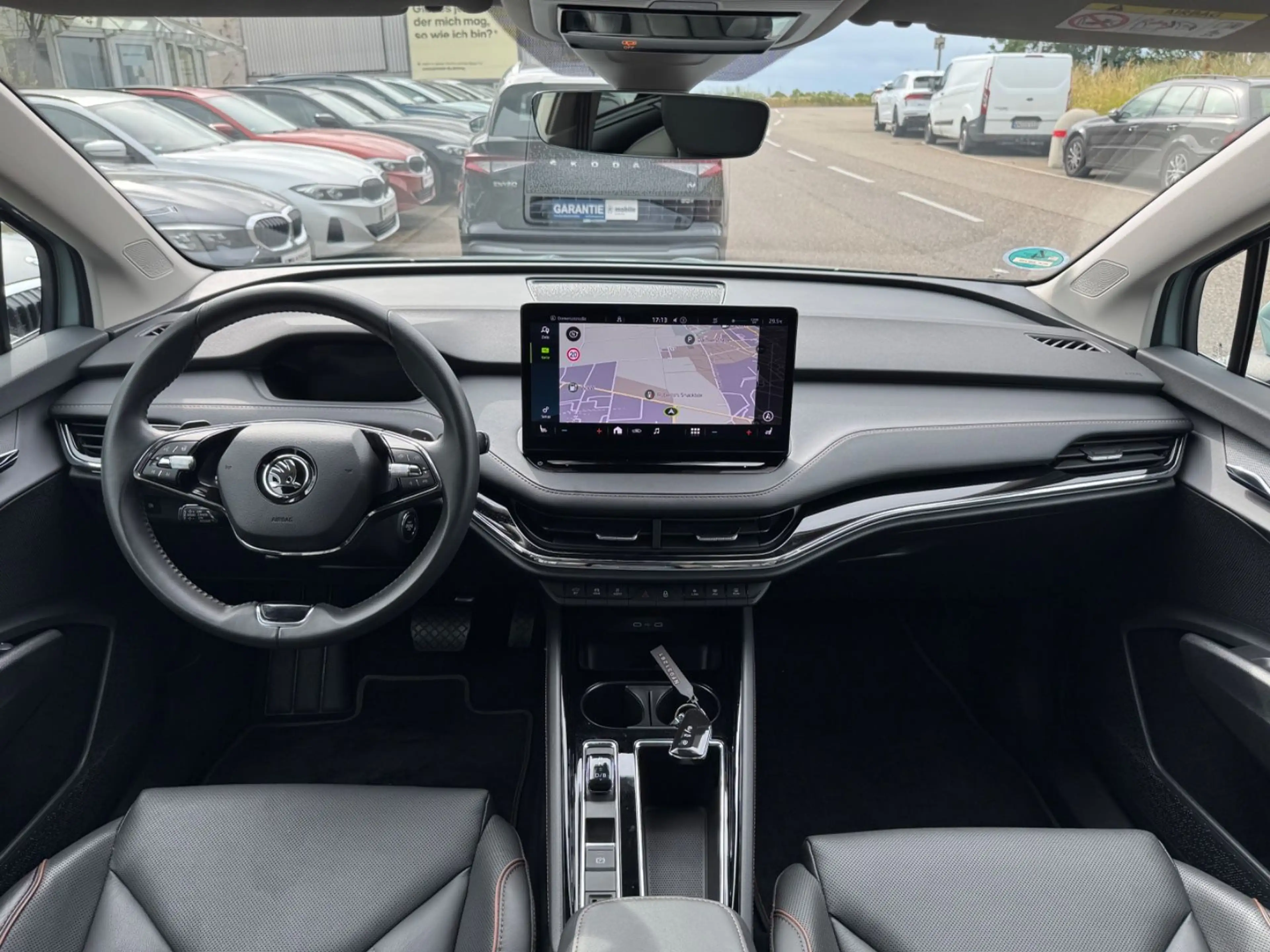 Skoda Enyaq iV 80x 4x4 Suite Navi LED 360° Wärmepumpe — photo 10