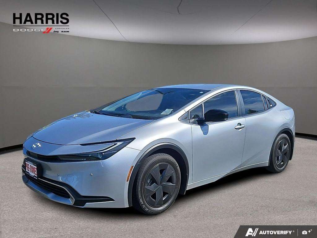 2026 Toyota Prius SE FWD | No Reported Accidents | Locally Owned BC