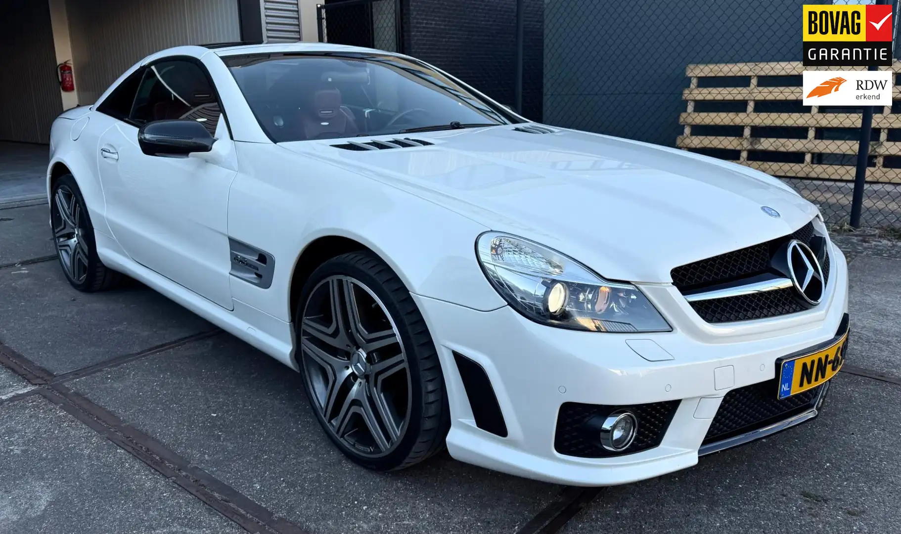 Mercedes-Benz SL 63 AMG Bílá - 1
