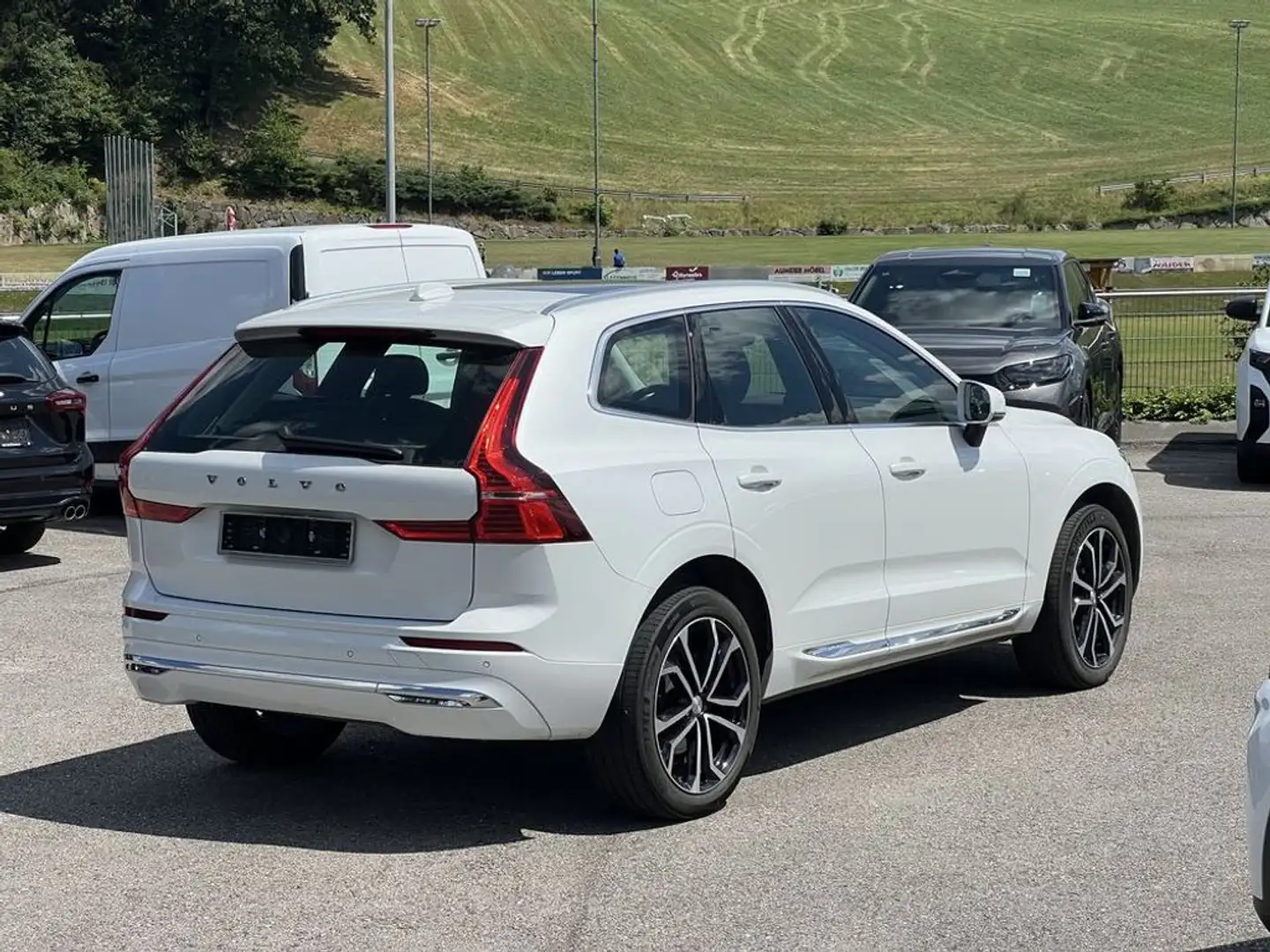 Volvo XC60 Inscription Plug-In Hybrid Weiß - 2