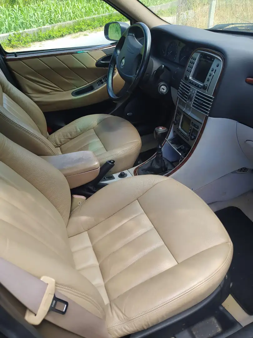 Lancia Lybra 1.9 jtd 115cv - 2